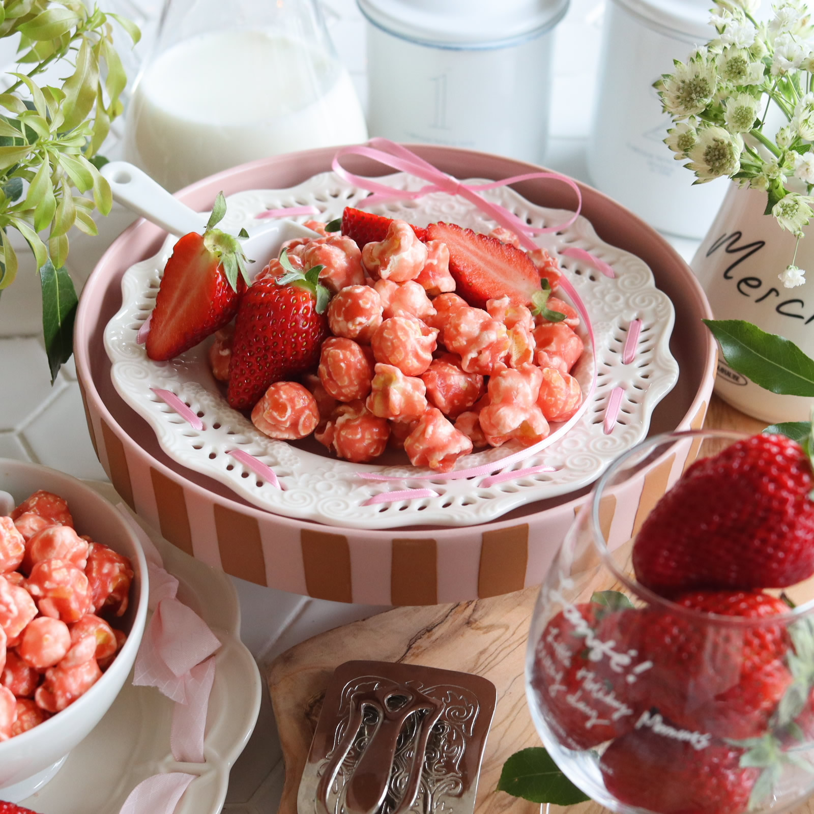 【ボックス付き】ボトルポップコーン8点ギフトセット(キャラメル&ショコラ&いちごみるく＆抹茶ミルク)