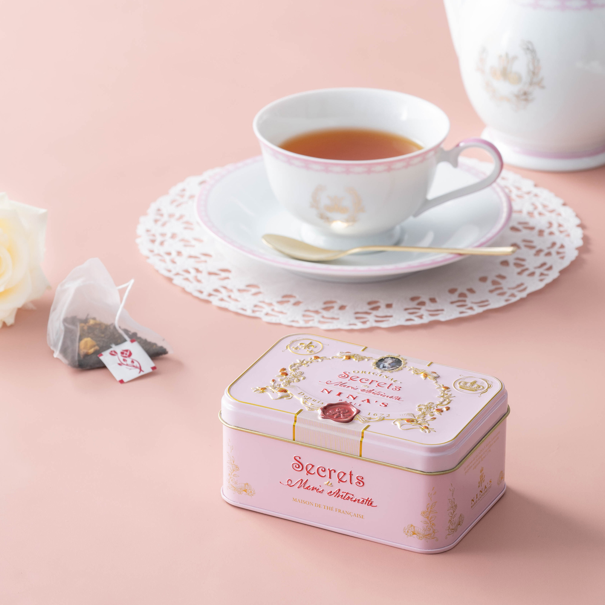 NINA’S(ニナス) 3色から選べるティーバッグ缶