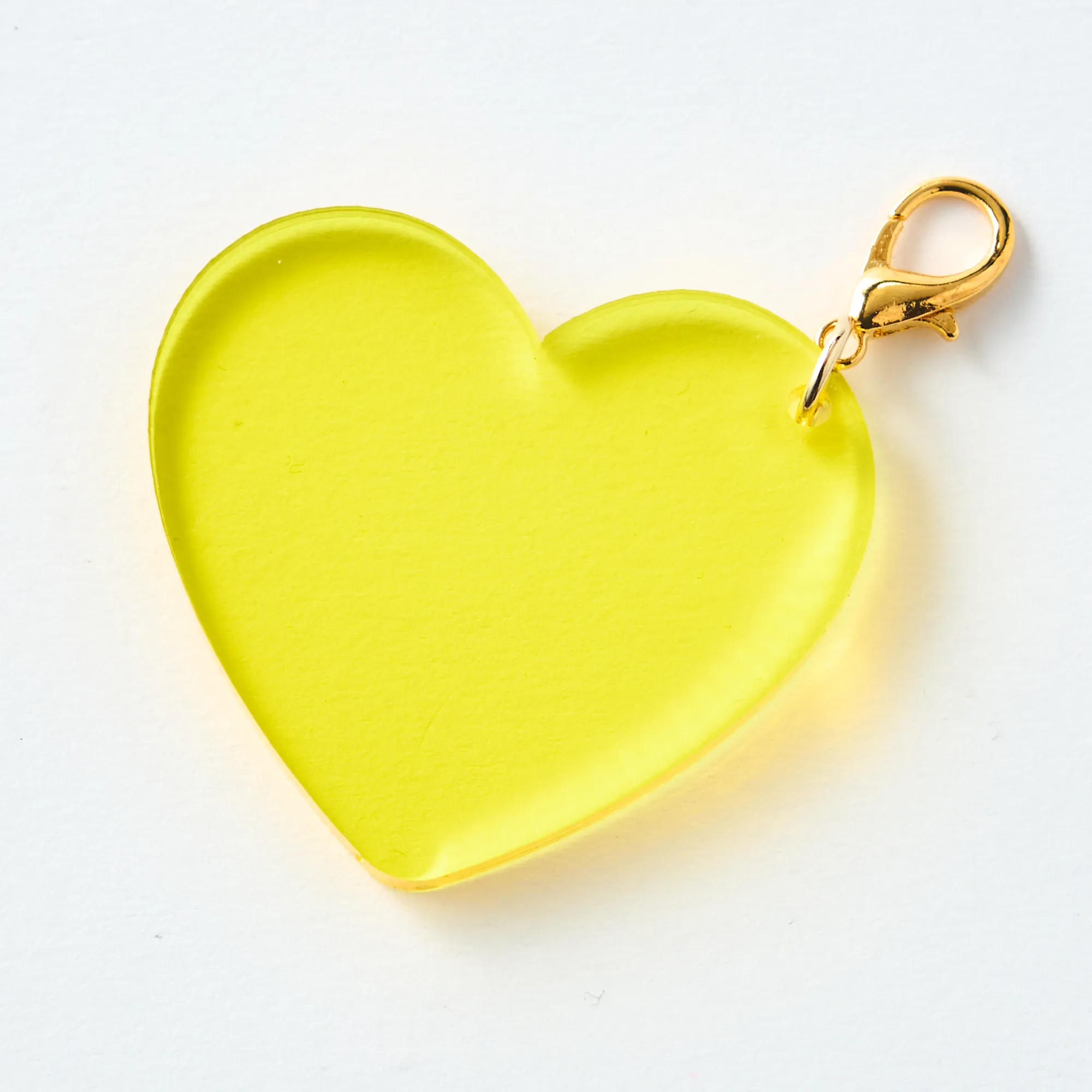 【名入れ/お友達が色を選べる】ハートチャーム