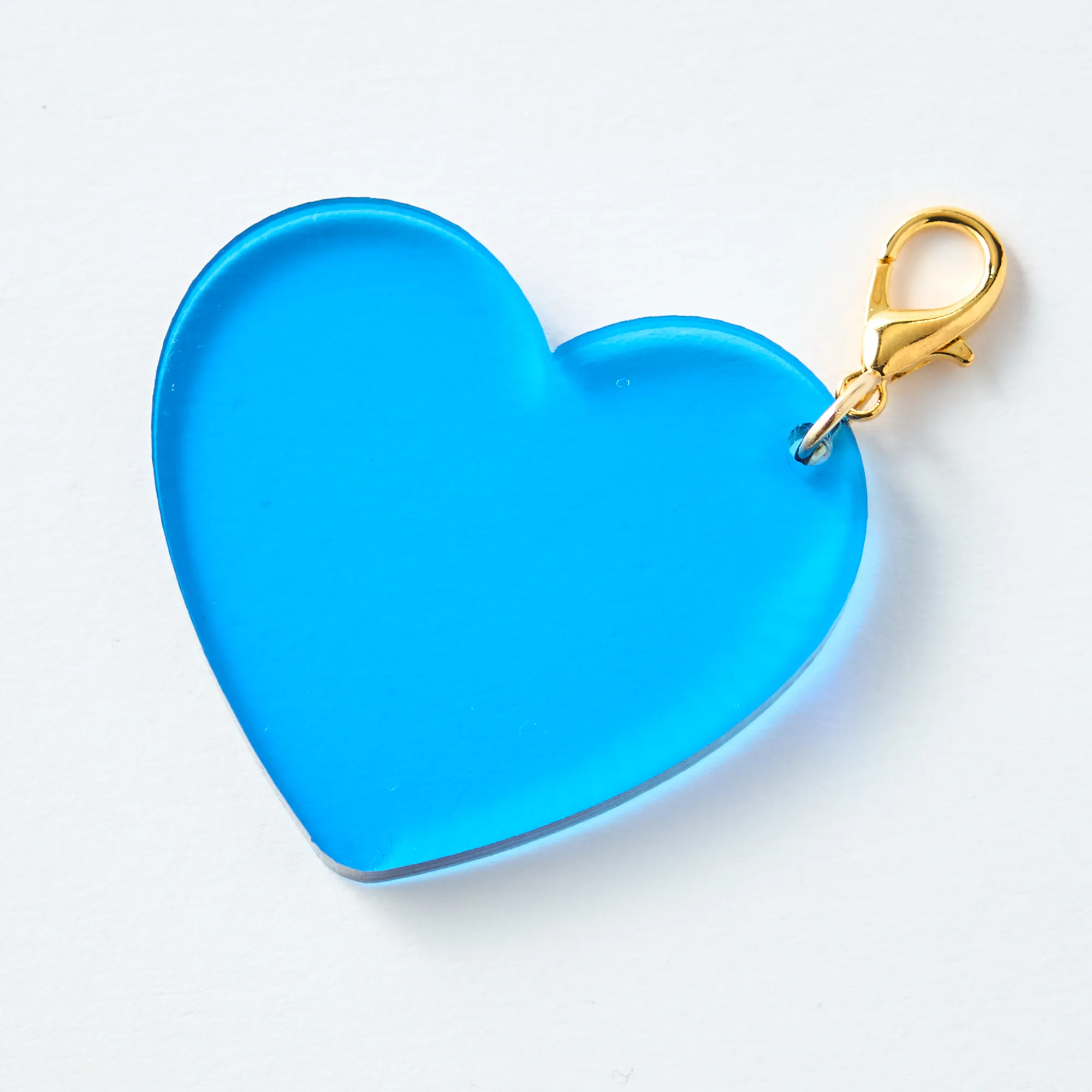 【名入れ/お友達が色を選べる】ハートチャーム