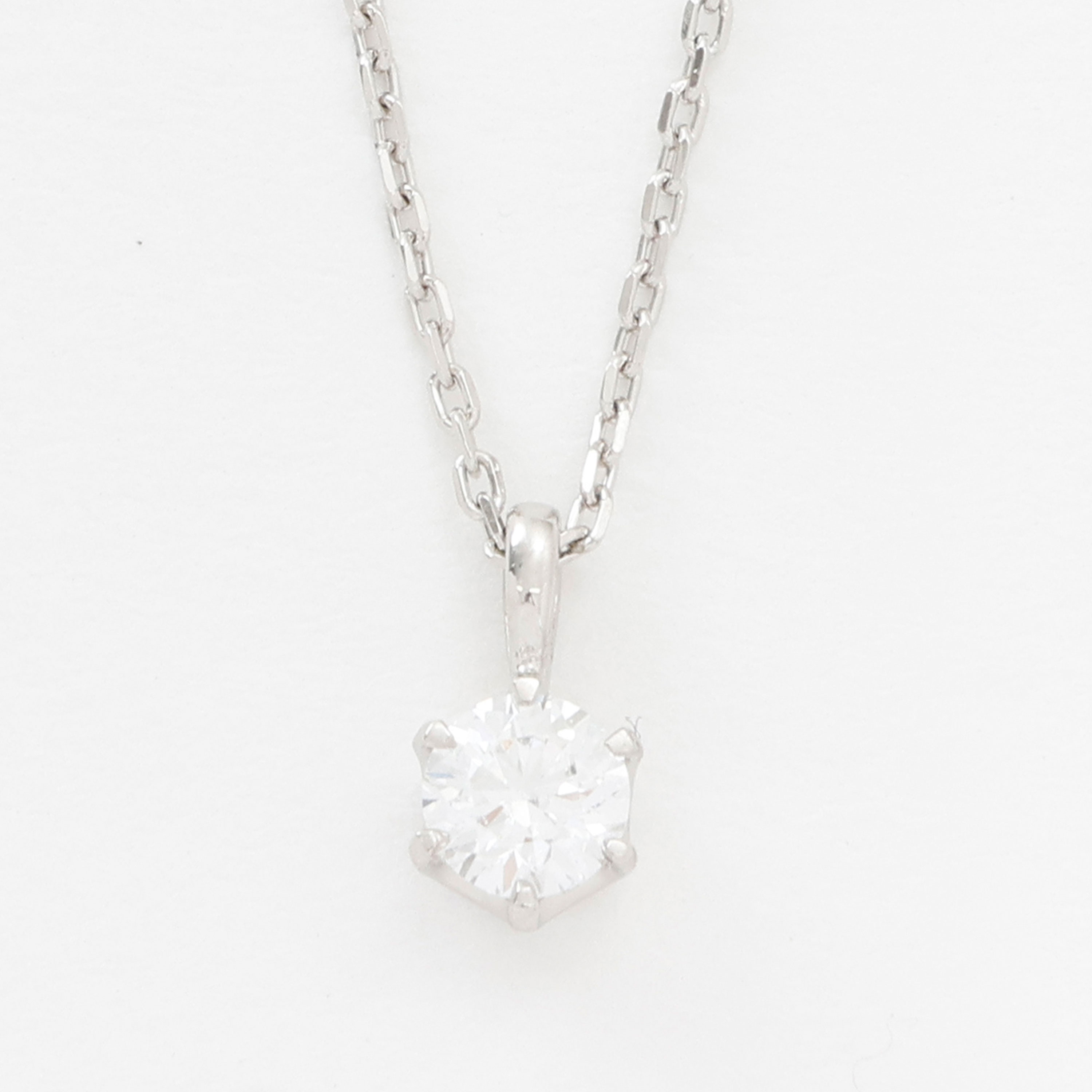 ラボグロウンダイヤモンド 一粒ネックレス（0.3ct）鑑定書付き