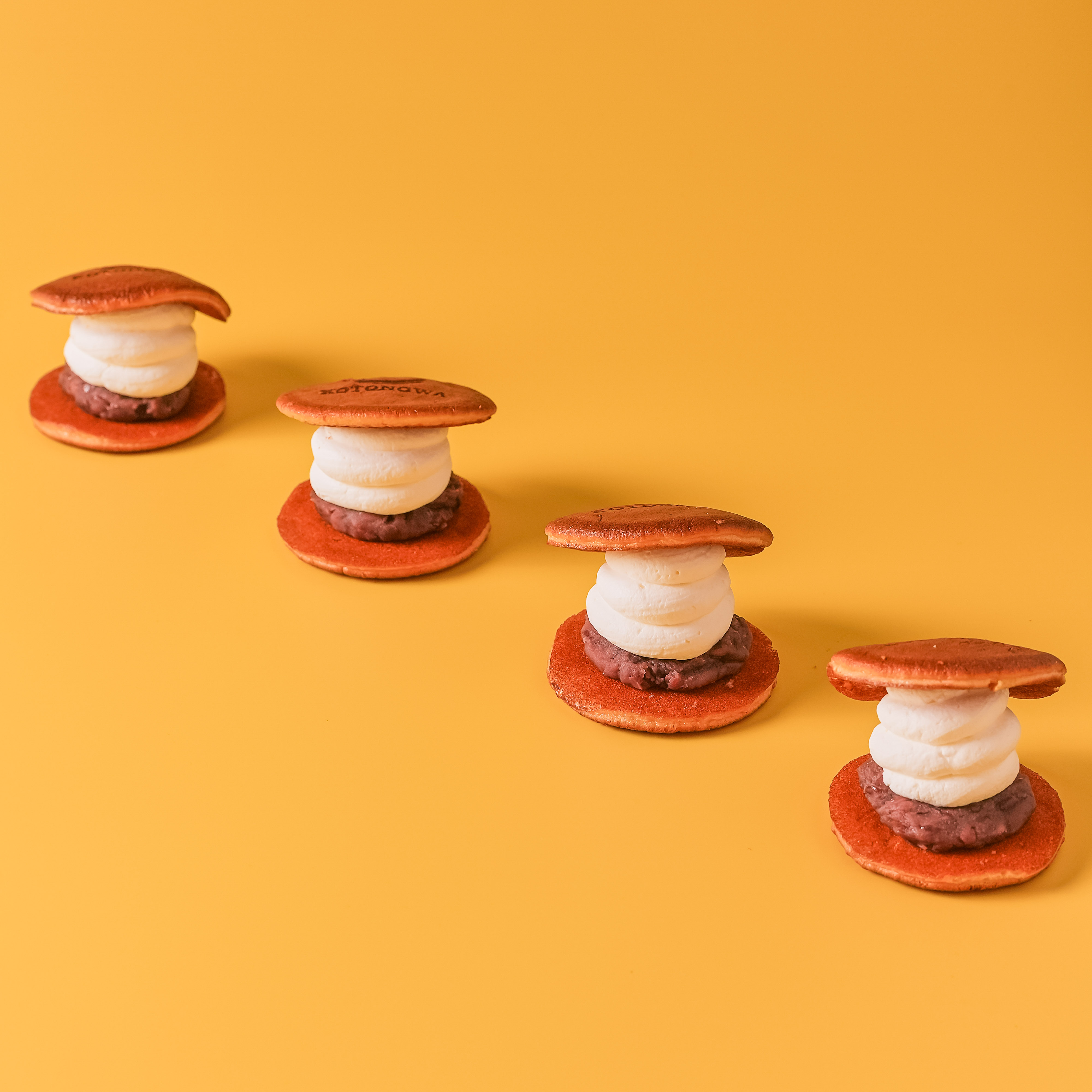 生どら食べ比べ2種4個（あんバター2個・生どら2個)