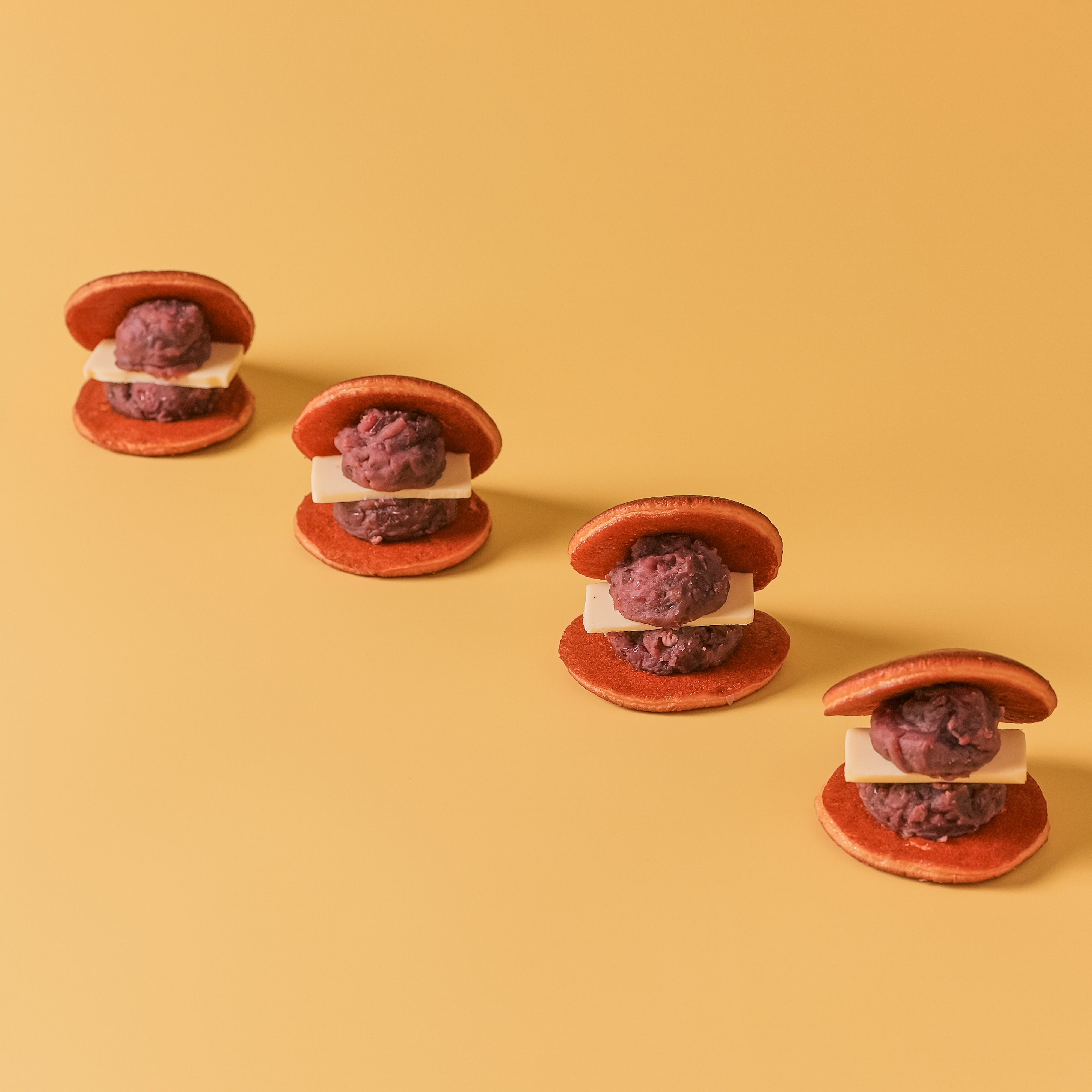 生どら食べ比べ2種4個（あんバター2個・生どら2個)