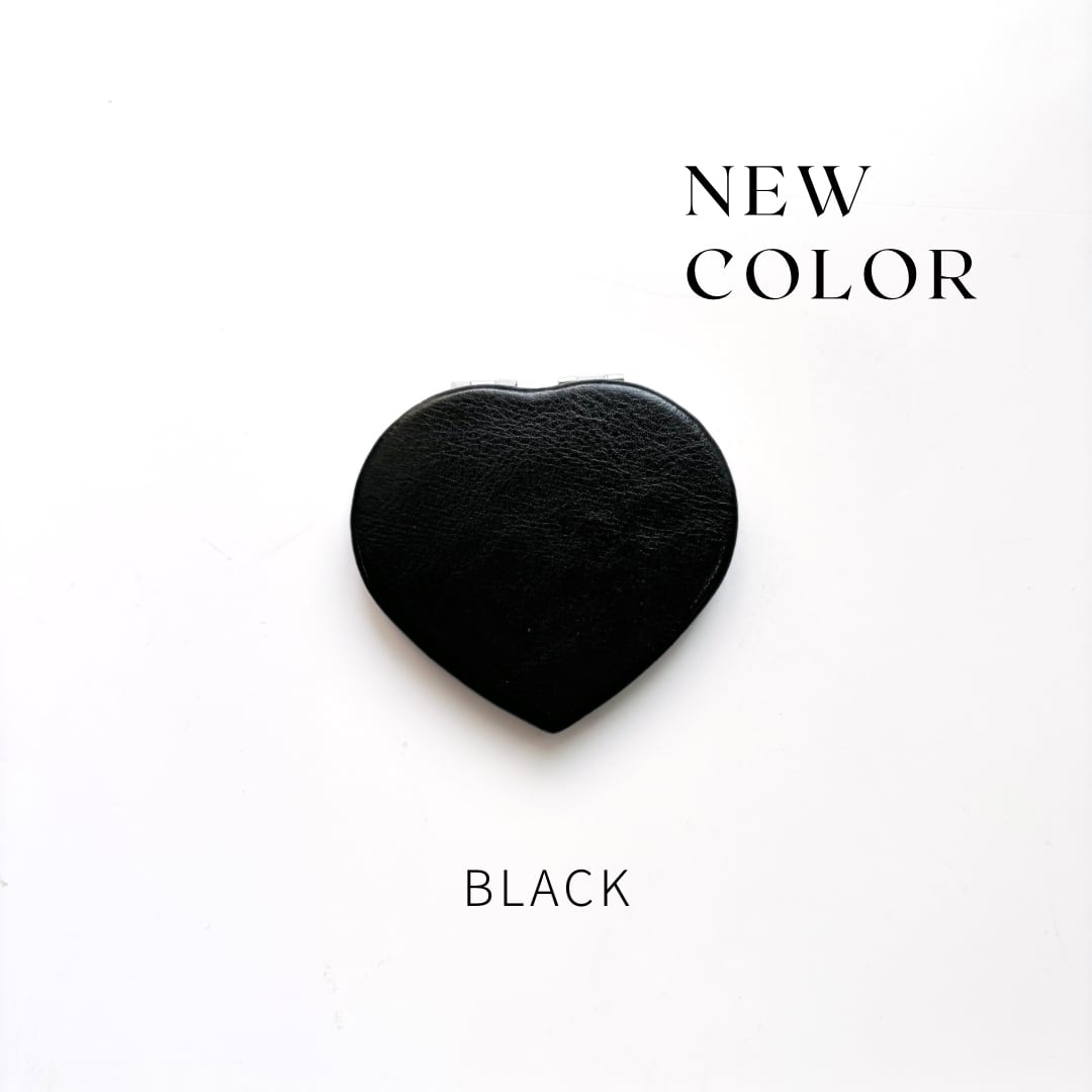 【名入れ】Colorful Heart Mirror（オーダーメイドコンパクトミラー）