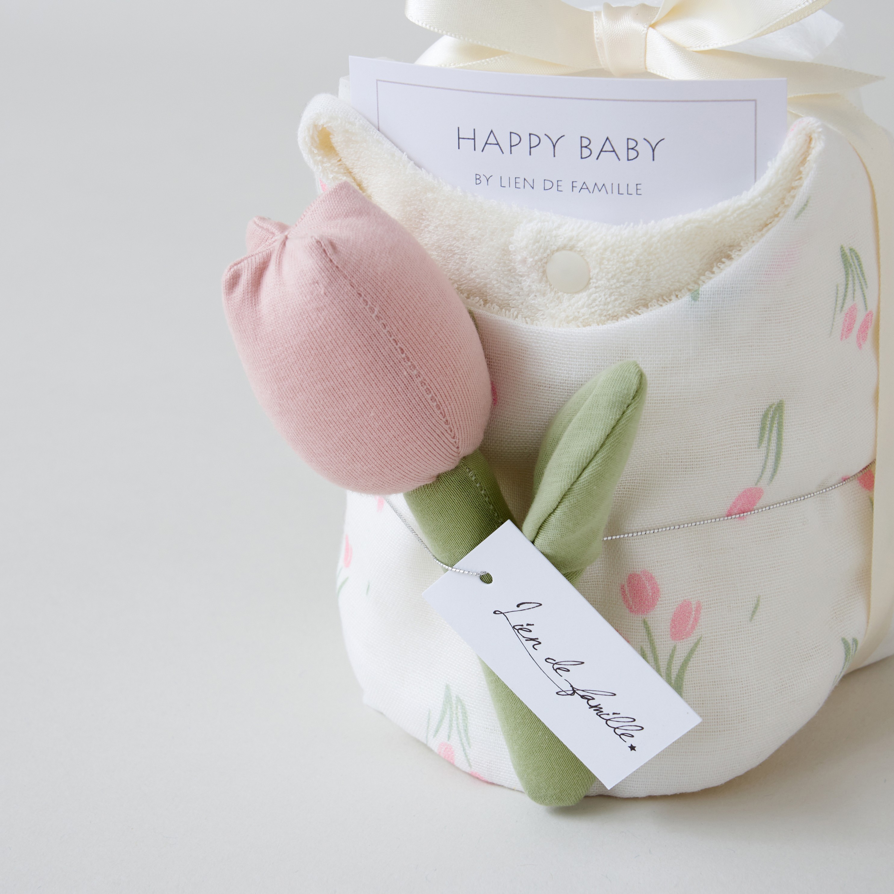 オリジナル柄スタイとラトルのベビーケーキ