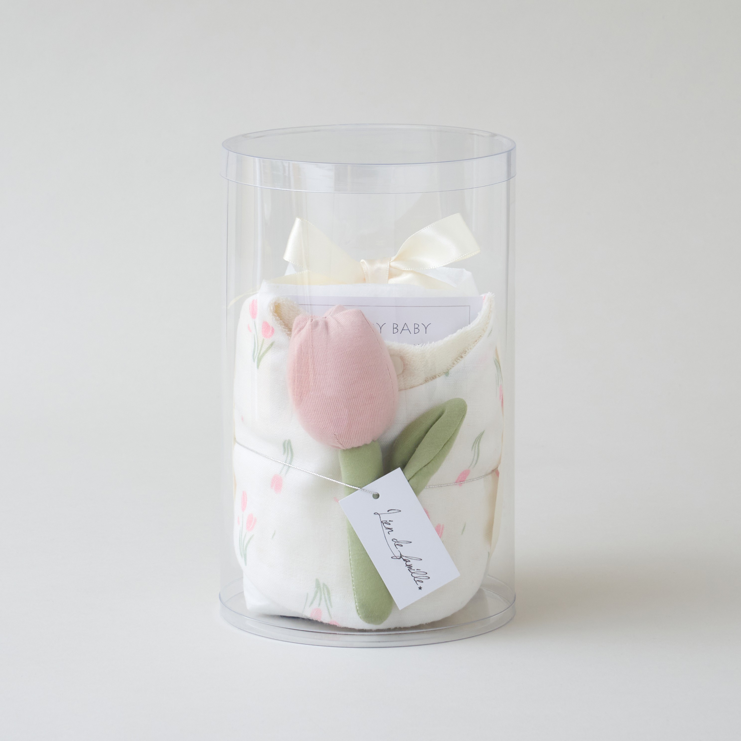 オリジナル柄スタイとラトルのベビーケーキ