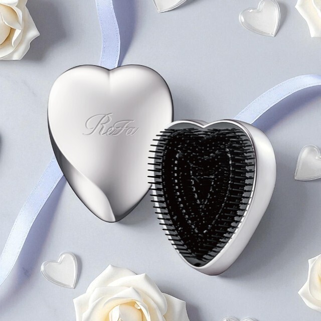 リファハートブラシ - ReFa HEART BRUSH　シルバー
