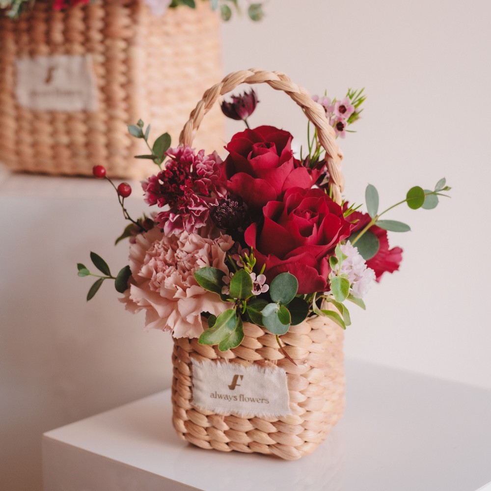 Flower BAG No.3 ／スクエアカゴバッグ　クラッシーレッド 生花