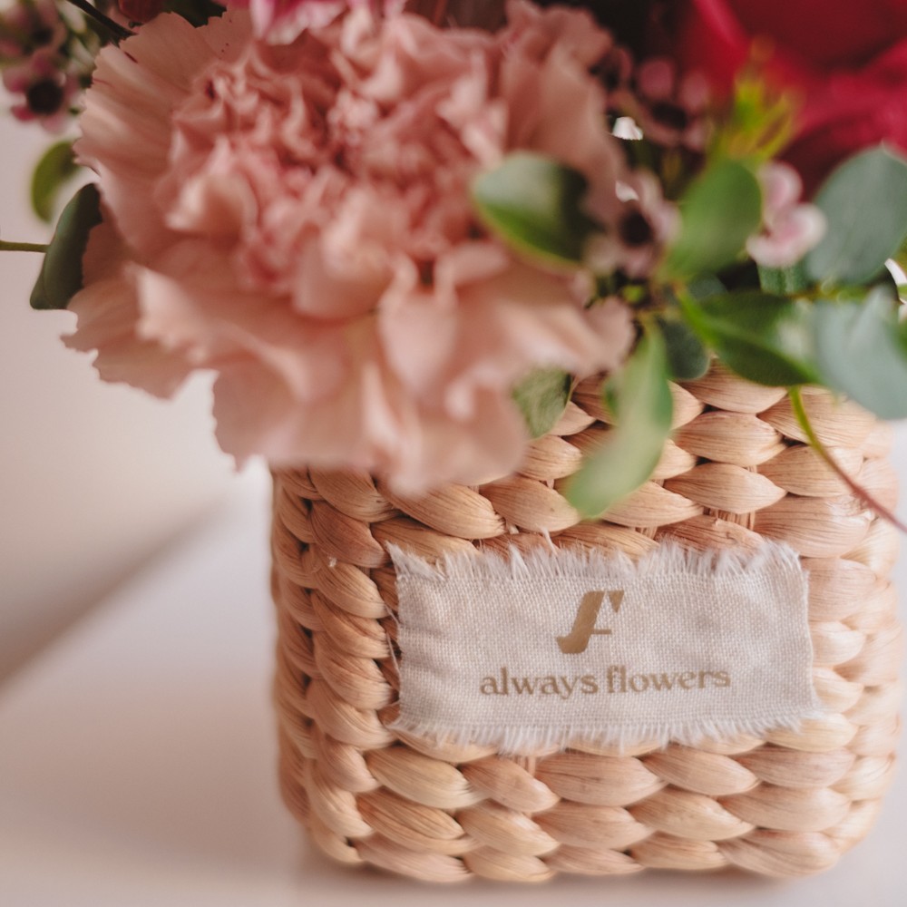 Flower BAG No.3 ／スクエアカゴバッグ　クラッシーレッド 生花