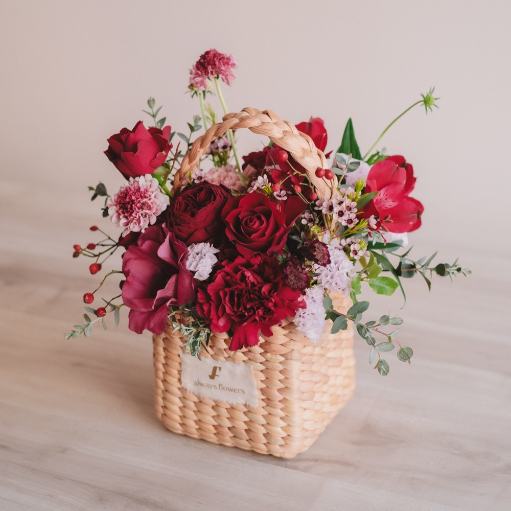 Flower BAG No.3 ／スクエアカゴバッグ　クラッシーレッド 生花