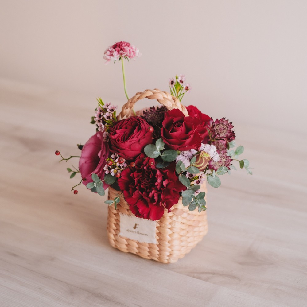 Flower BAG No.3 ／スクエアカゴバッグ　クラッシーレッド 生花
