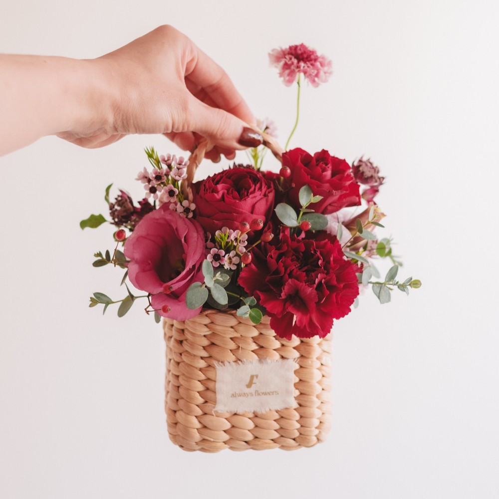 Flower BAG No.3 ／スクエアカゴバッグ　クラッシーレッド 生花