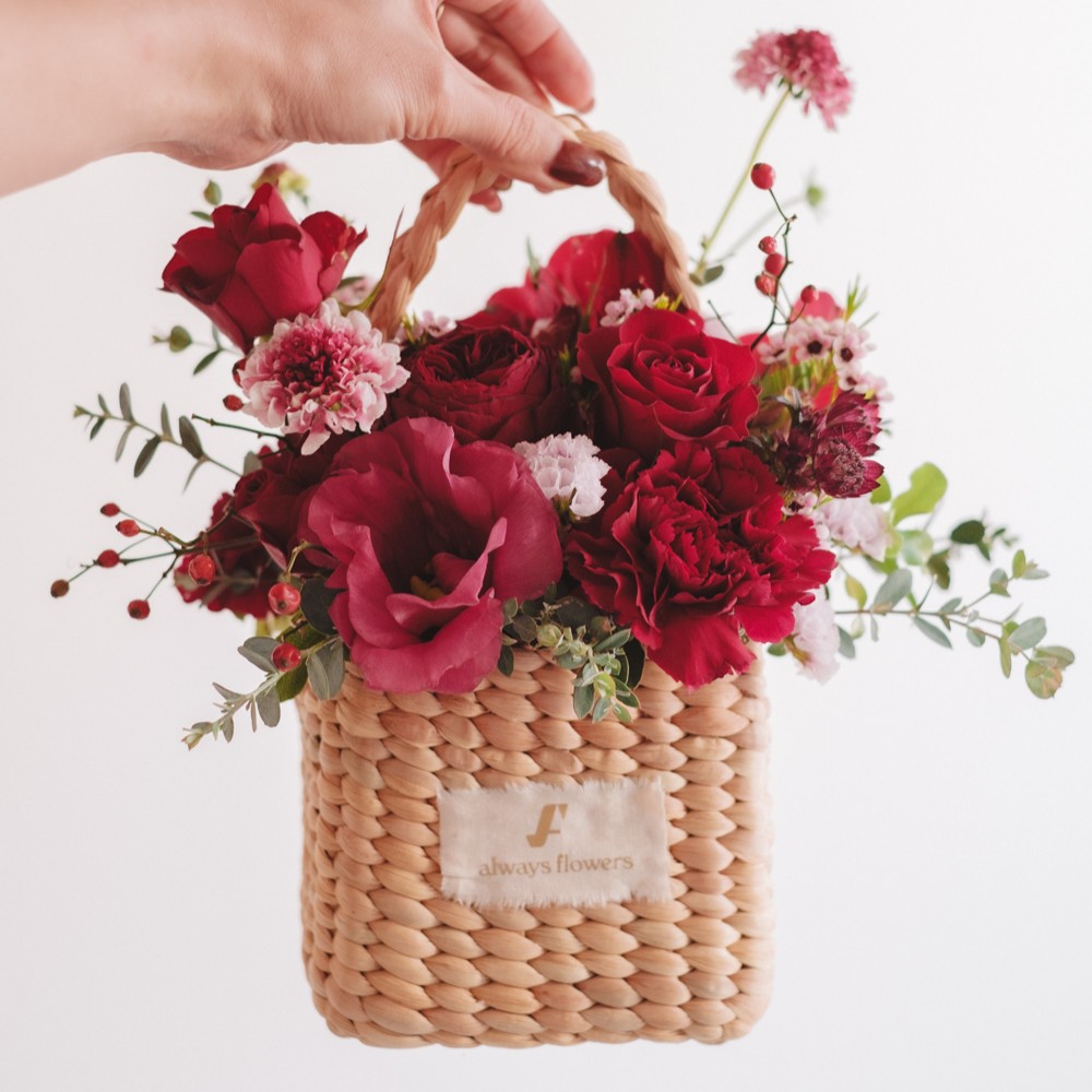 Flower BAG No.3 ／スクエアカゴバッグ　クラッシーレッド 生花