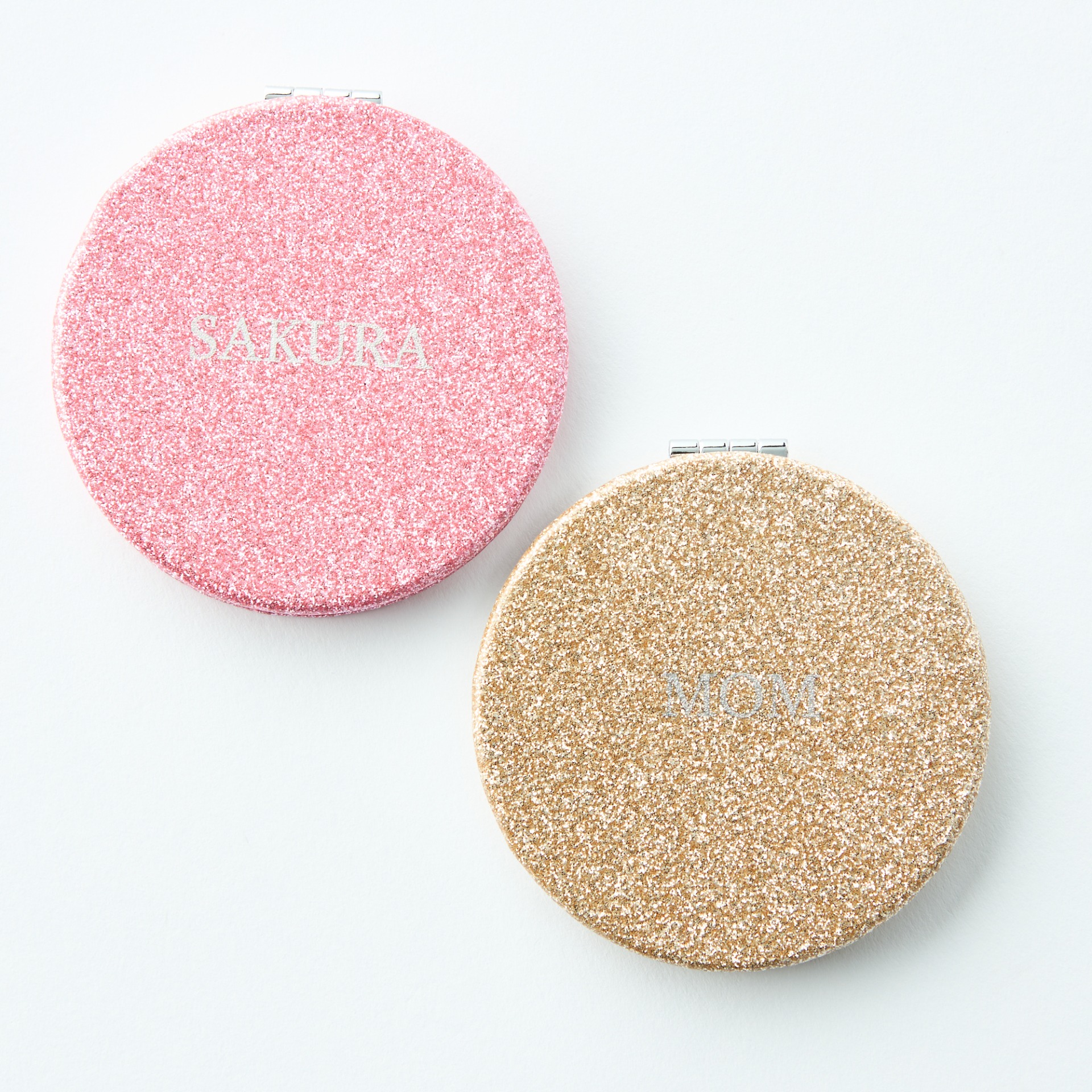 好みの色で組み合わせ！名入れミラーと光るミニクリアファンセット