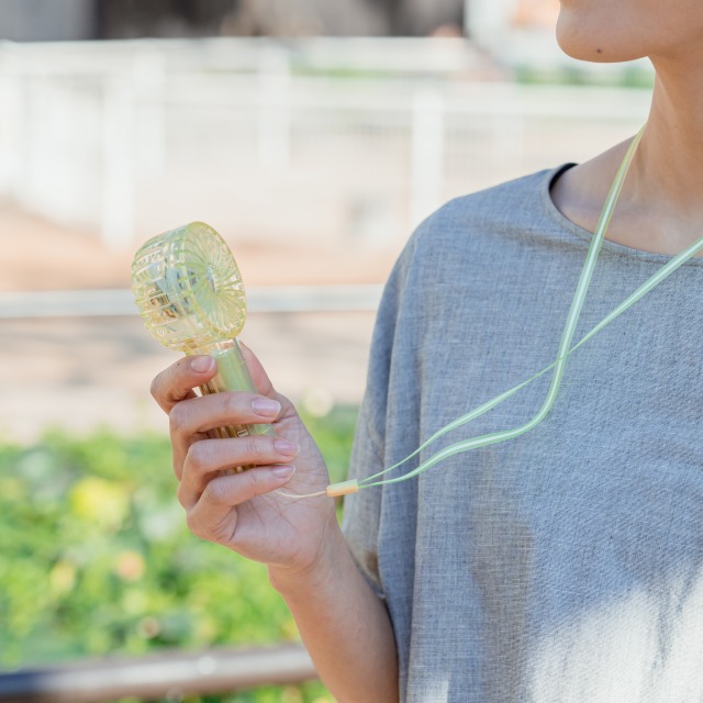 好みの色で組み合わせ！名入れミラーと光るミニクリアファンセット