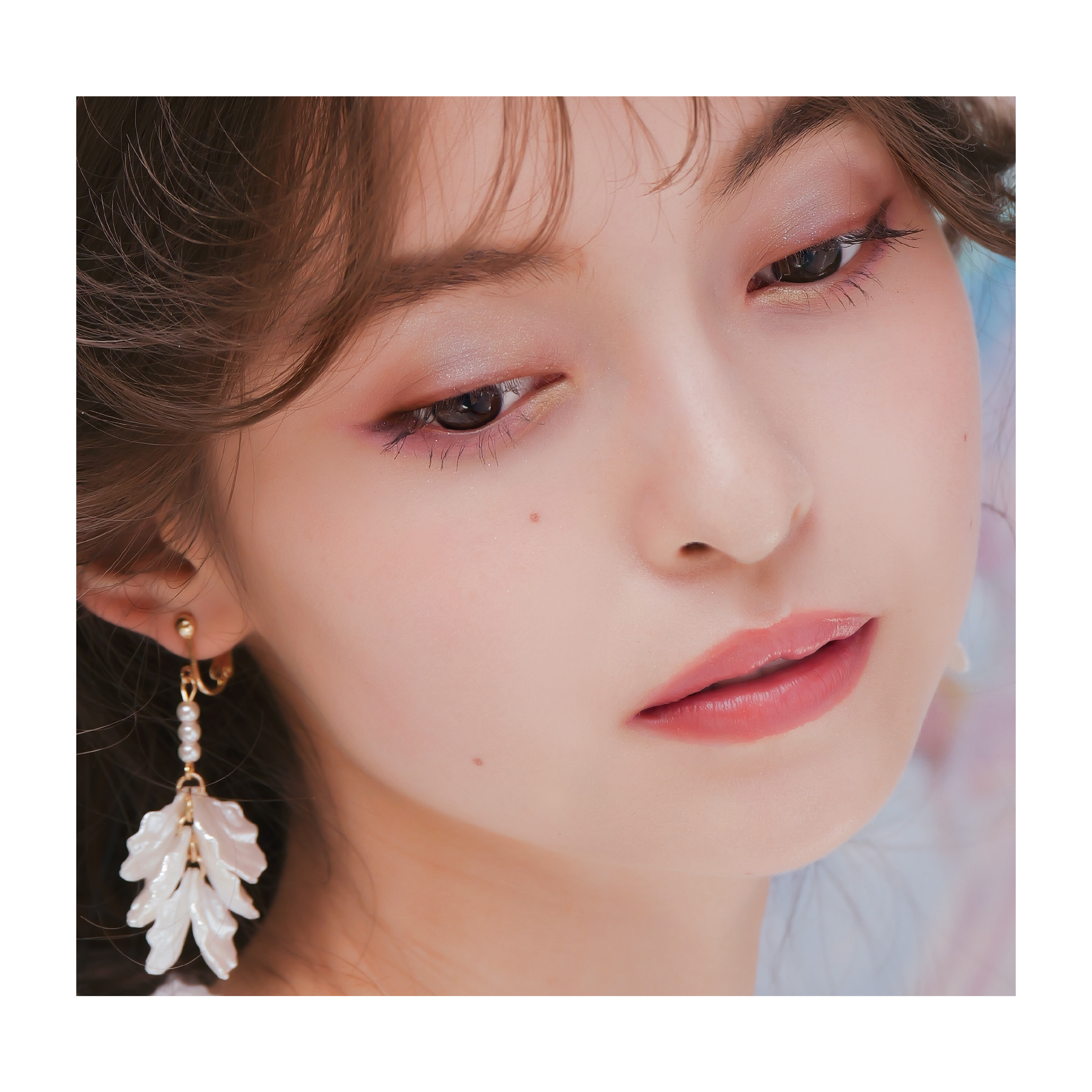 Xmas限定ボックス選択可能【お友達が色/香りを選べる】絵画フレグランス＆アイシャドウセット