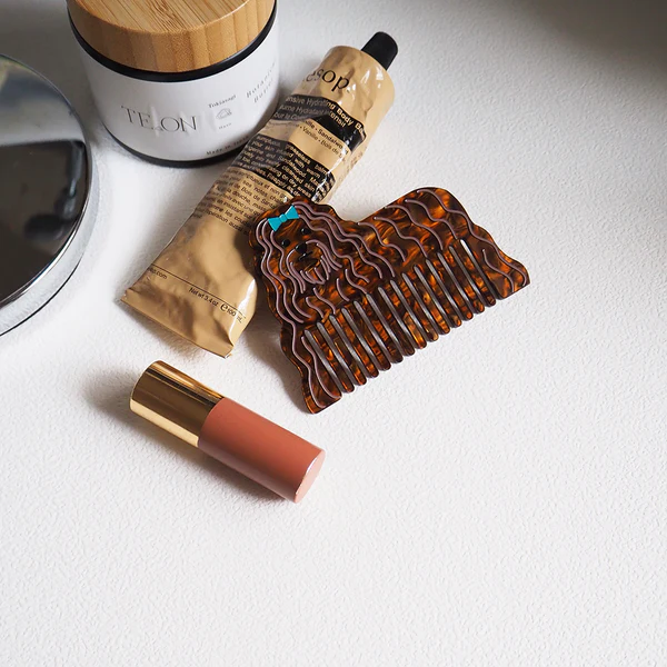 フェイバリットダイカットコーム