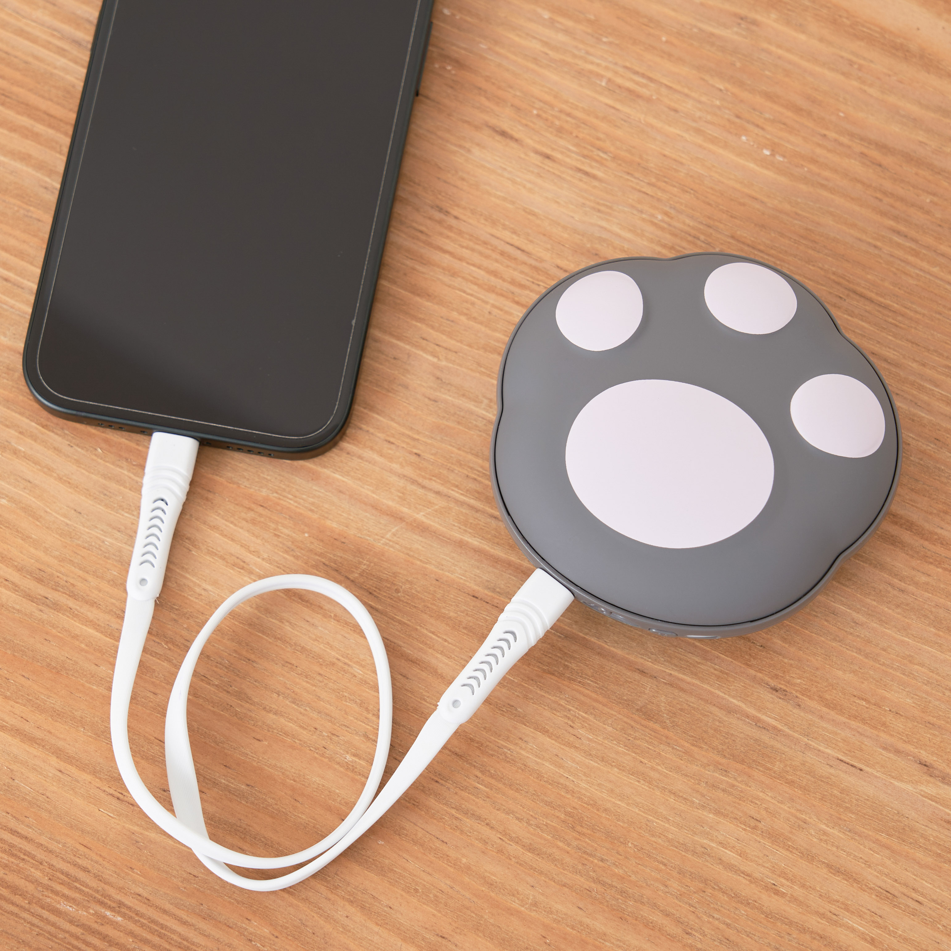 使い捨てないにゃカイロ モバイルバッテリー機能付