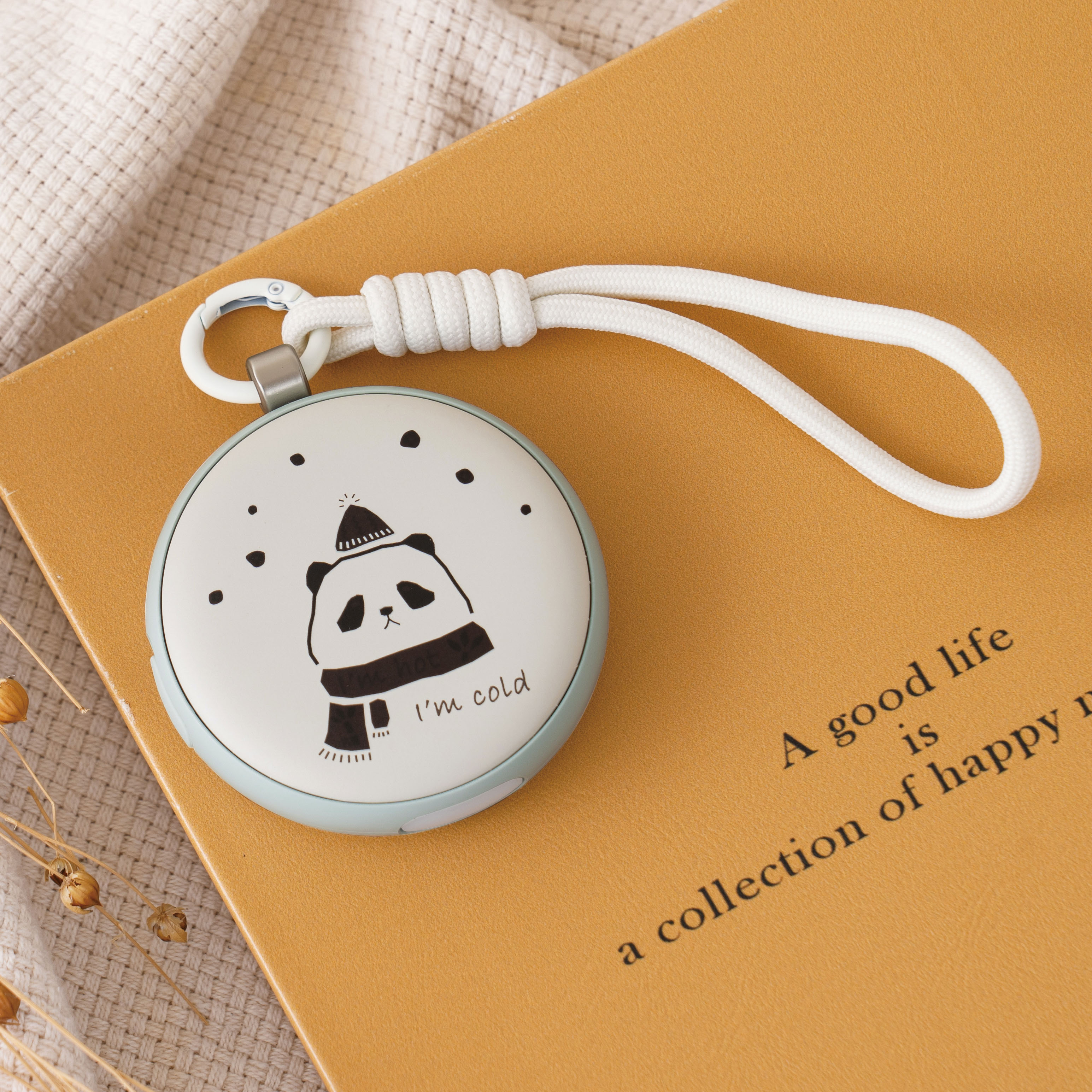 温度変化でデザインが変わる使い捨てないカイロLEDライト付