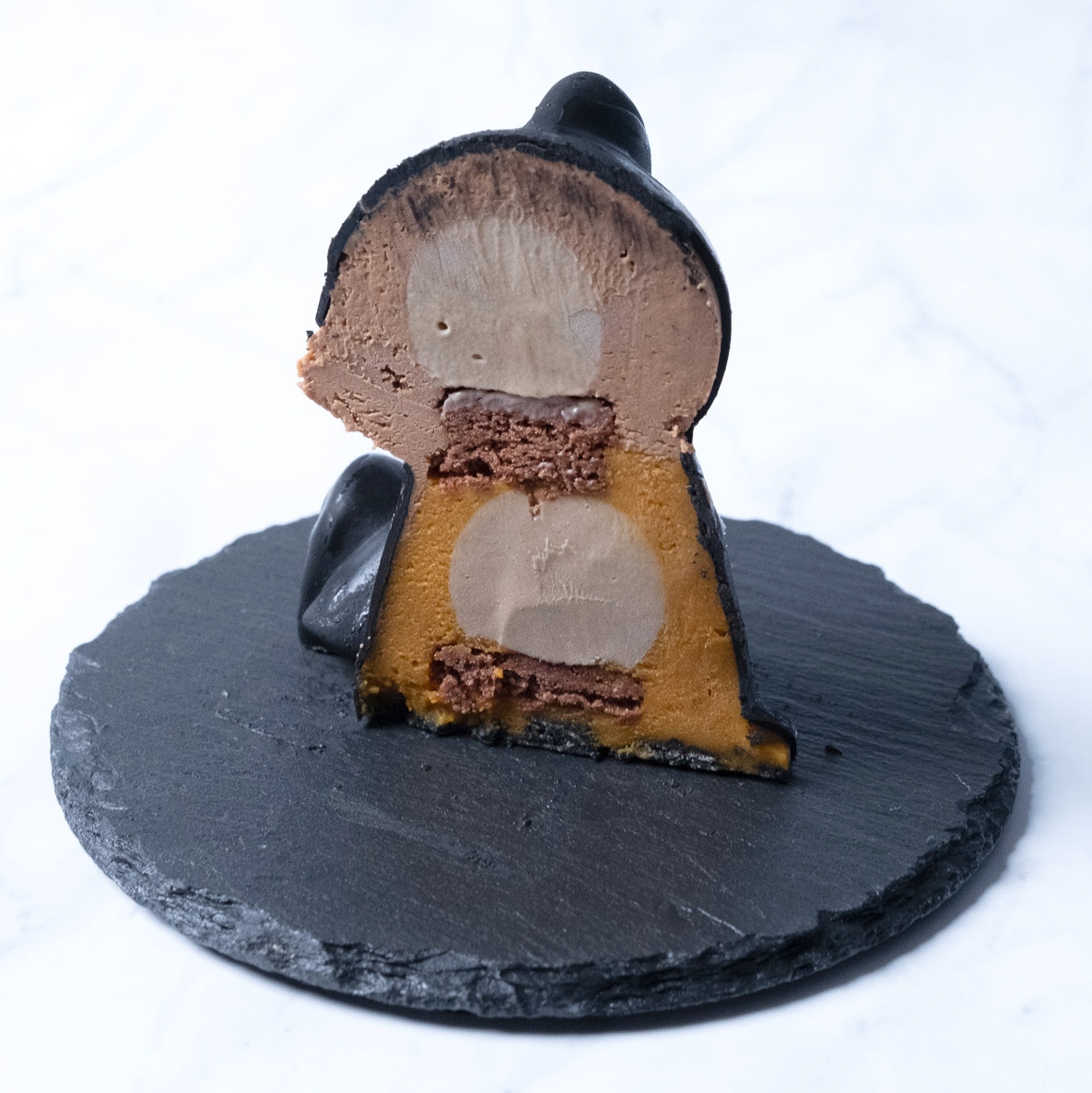 【期間限定】むすッとしたクマのケーキ：ハロウィン2025