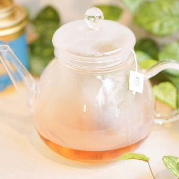 【ファーストクラスで採用された紅茶】George Steuart Tea  トライアングルバッグ2缶セット