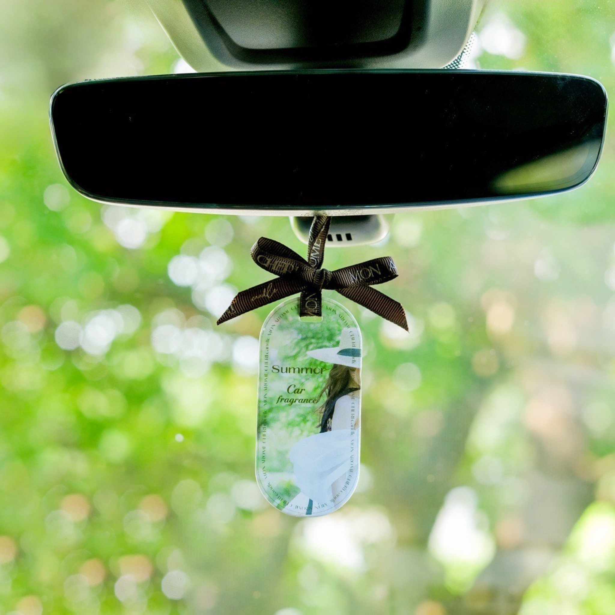 MON AROME CHERI candle（モナロームシェリキャンドル）の商品一覧