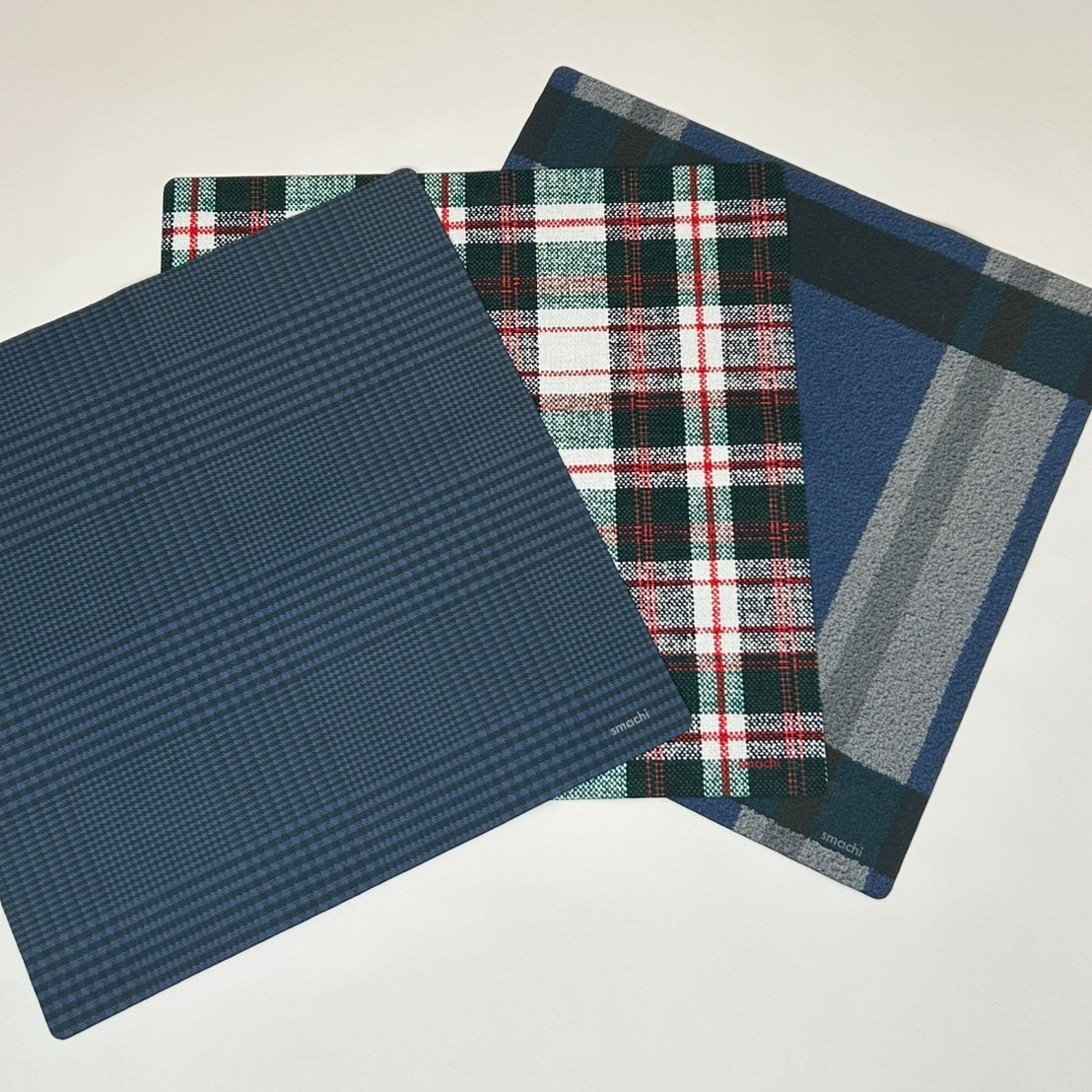 【BOX付き】次世代のノンアイロンメンズハンカチ 3枚セット