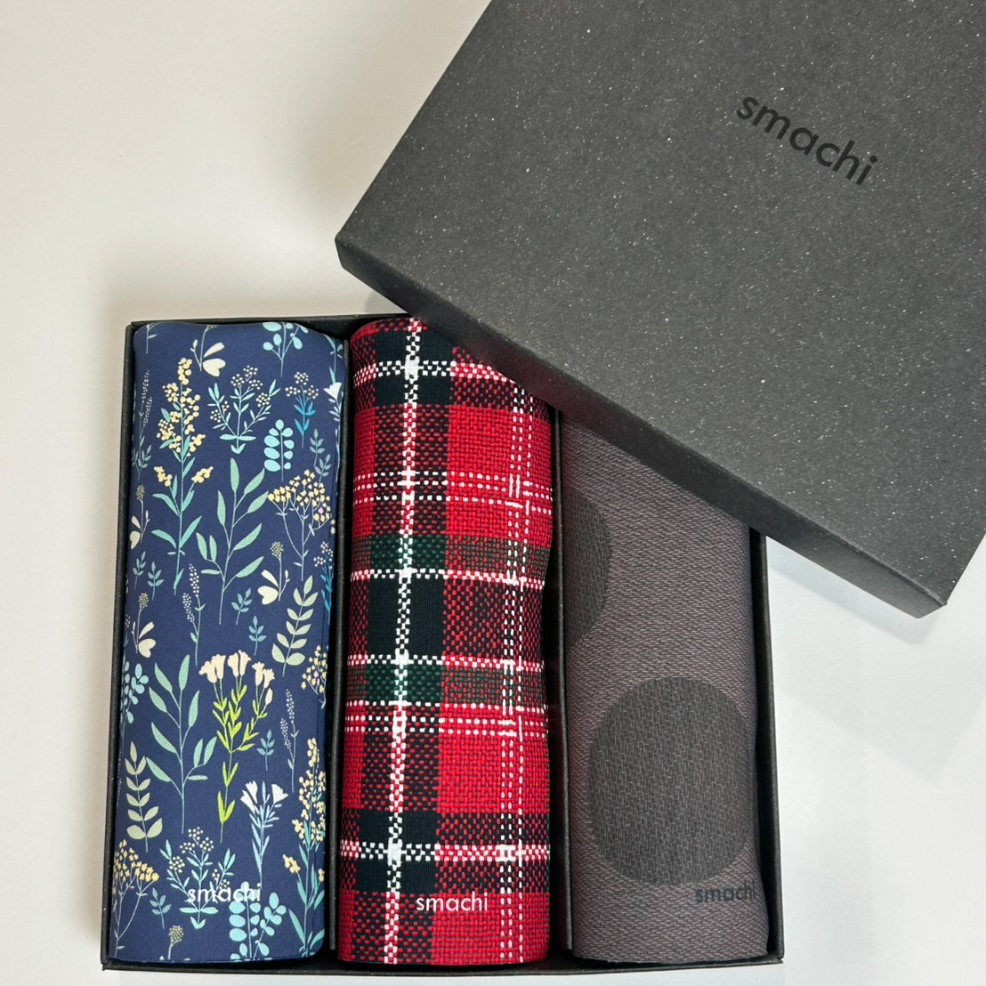 【BOX付き】次世代のノンアイロンメンズハンカチ 3枚セット