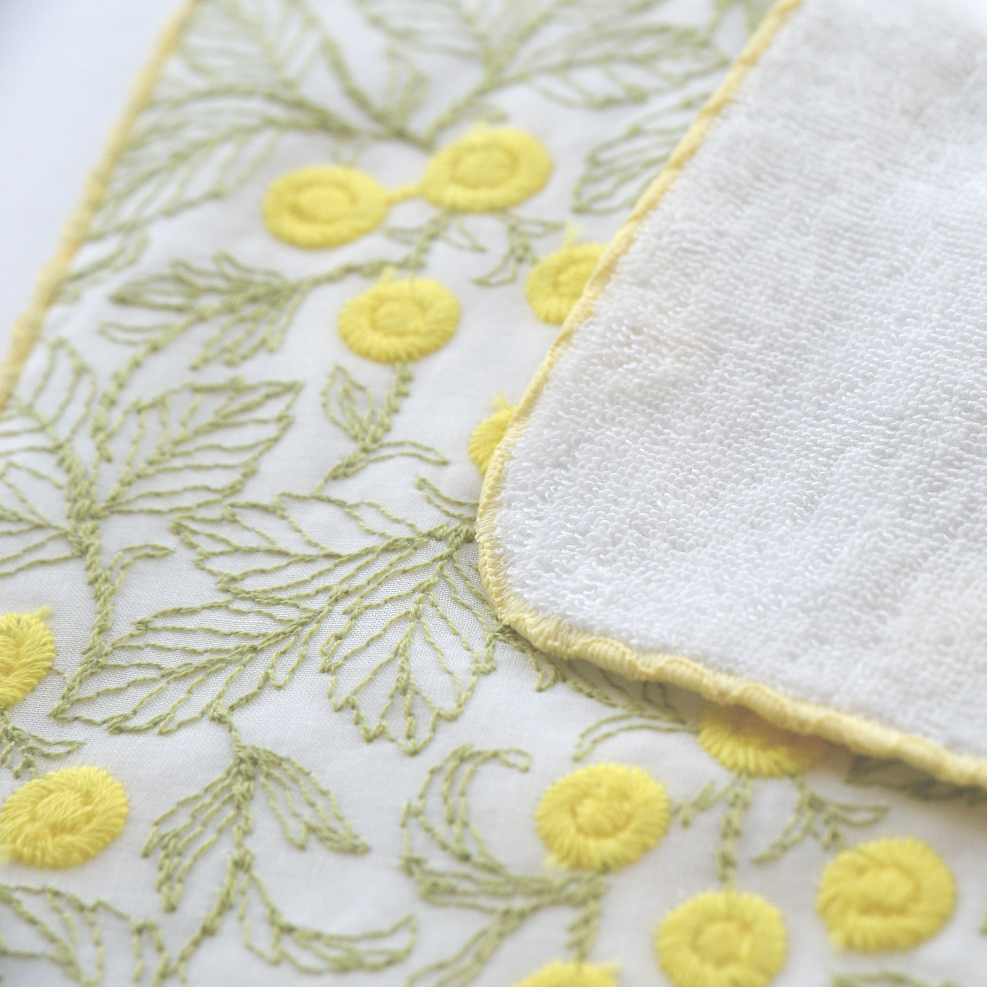 エンブロイダリー刺繍ハンカチタオル