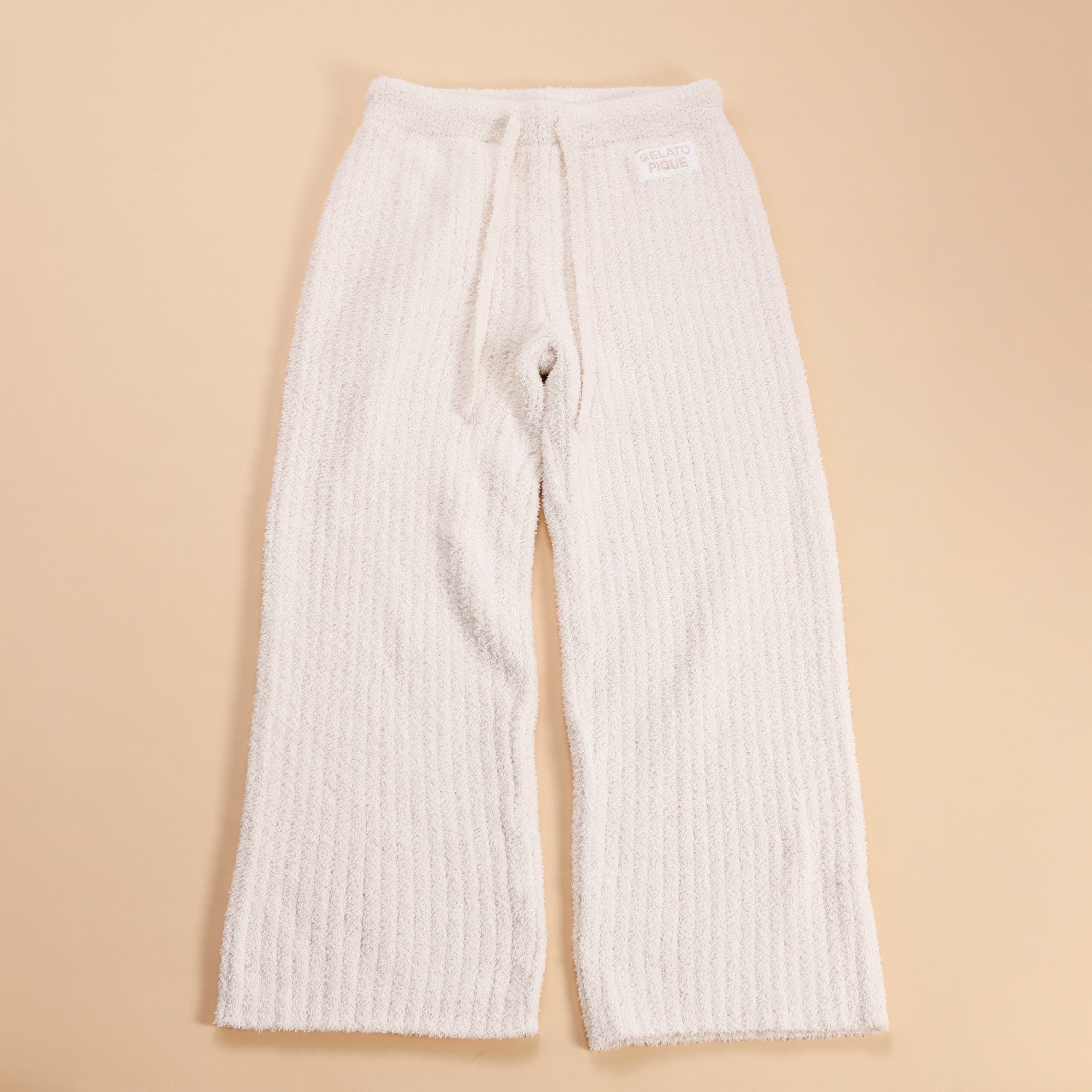 【WOMEN】カラフルパウダープルオーバー＆ベビモコリブロングパンツセット