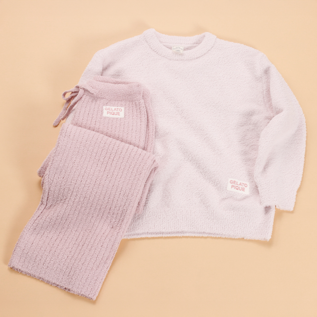 【WOMEN】カラフルパウダープルオーバー＆ベビモコリブロングパンツセット