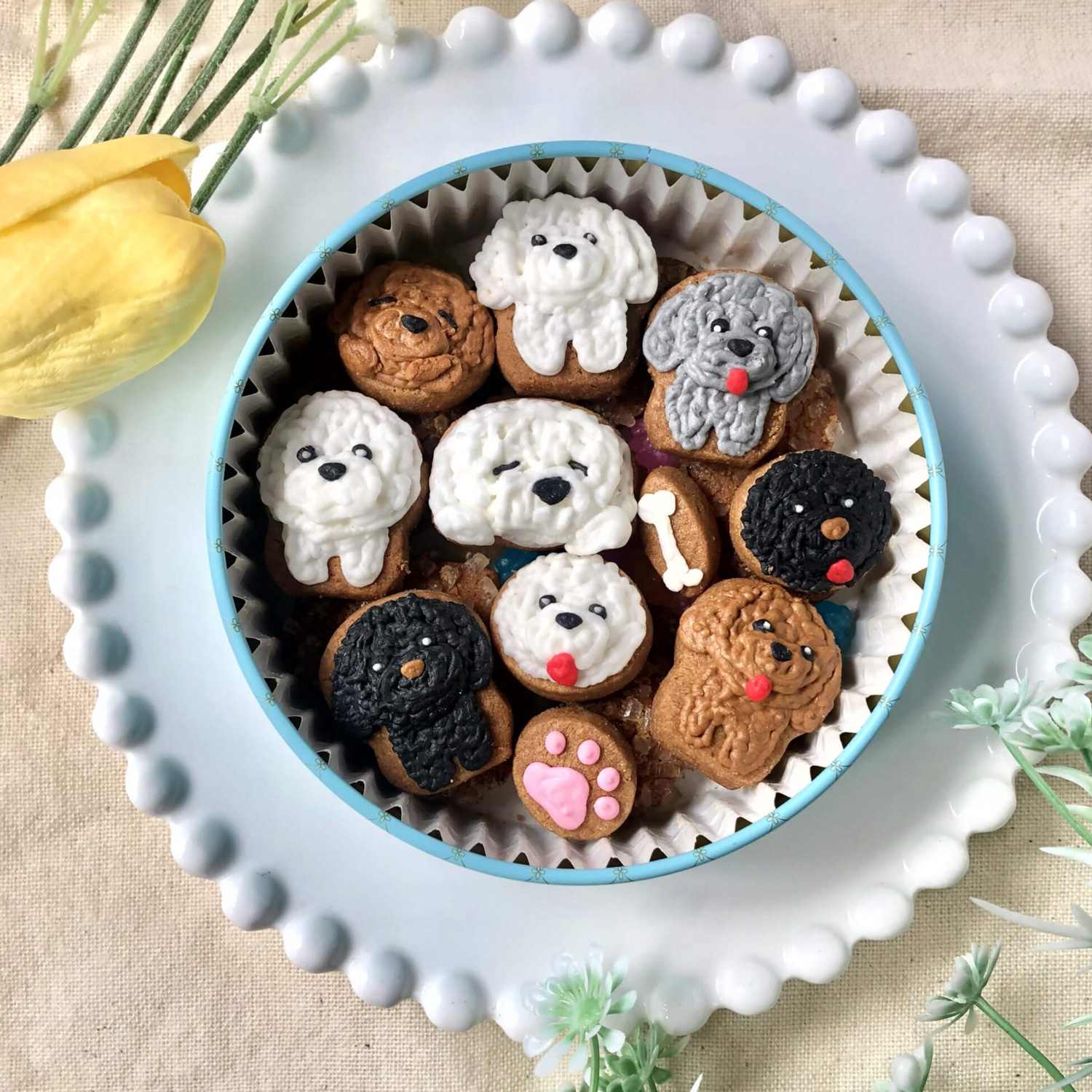 もふもふトイプードルver カラフルで可愛いアイシングクッキー缶