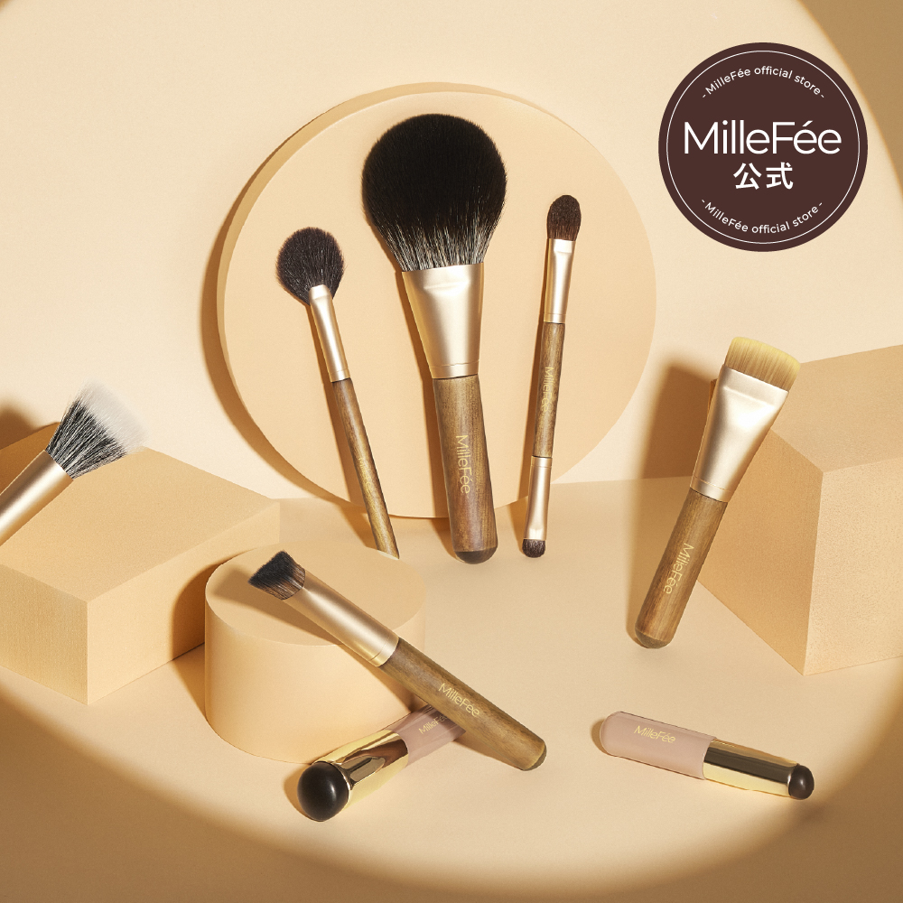 フラッフィータッチブラシ401 2wayアイメイクブラシ