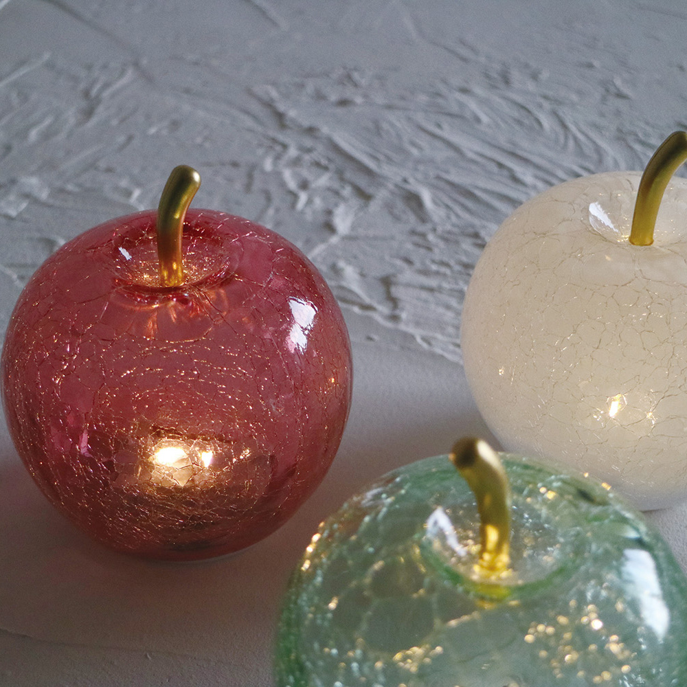 LUMO Apple Lamp