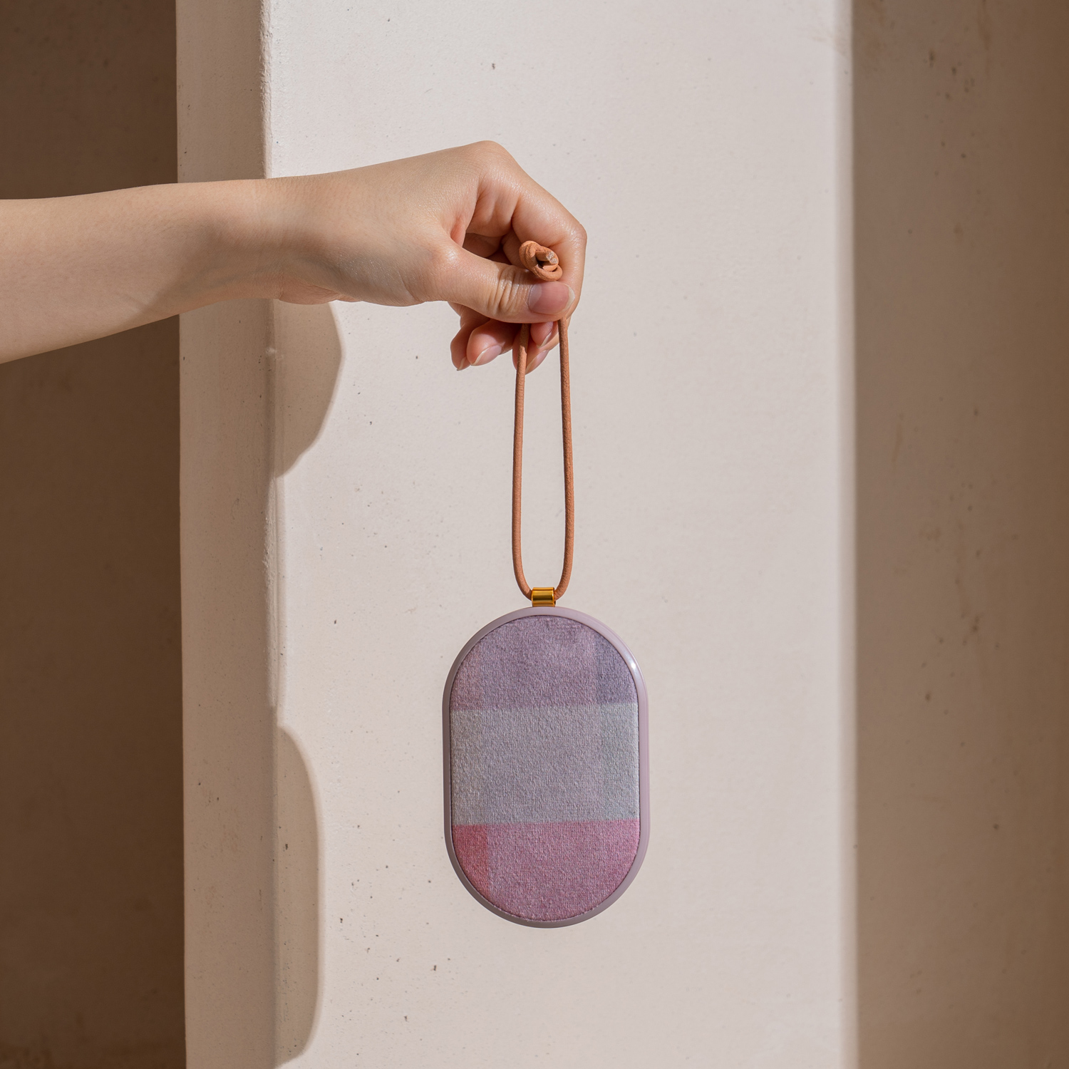 使い捨てないカイロ モバイルバッテリー機能付