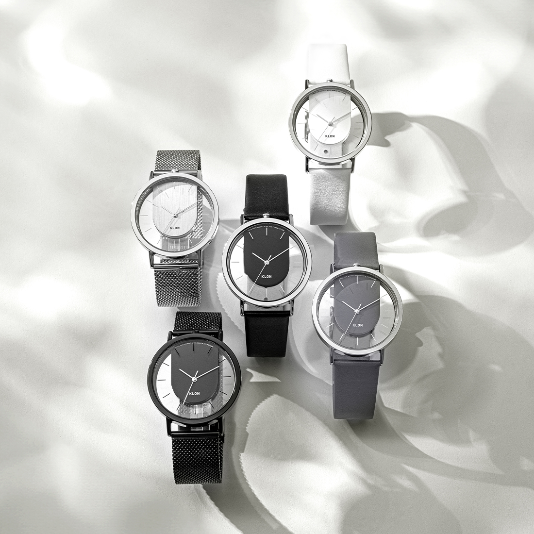 KLON/クローン INVISIBLE RELATION 40mm スケルトン文字盤が特徴のアクセサリー感覚で付けやすい腕時計 色違いでペアウォッチとしてもオススメ おしゃれウォッチ