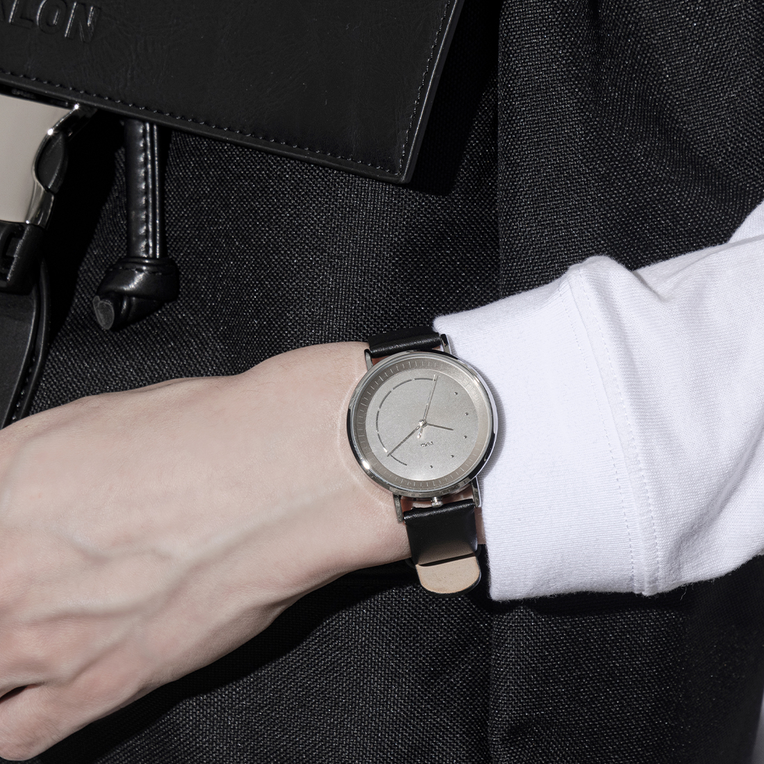 【“縁”を描くペアウォッチ】KLON SLIM SOLAR STYLE tentosen -SILVER MESH-