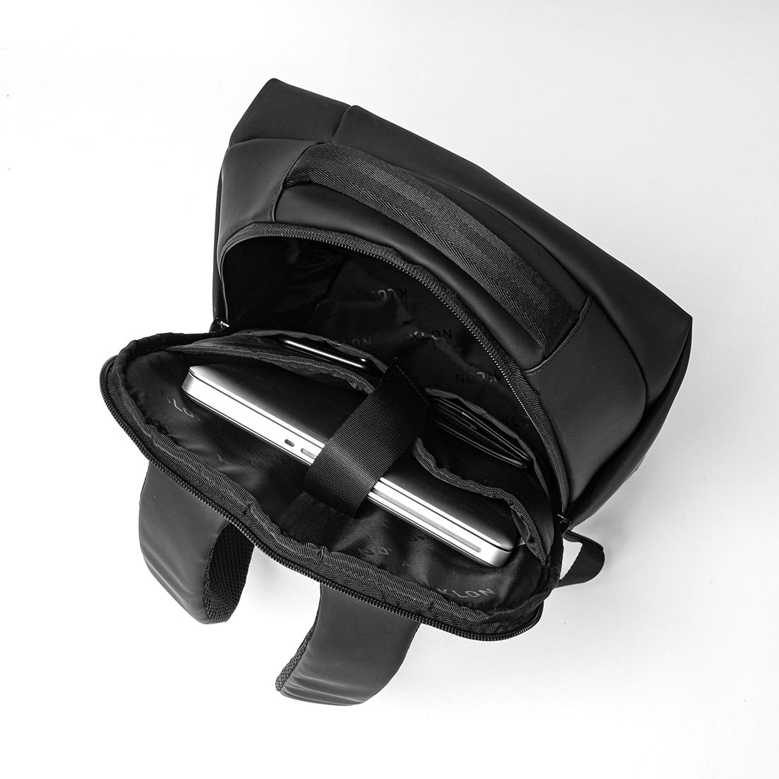 KLON MATTE COATED RUCK SACK-BOD