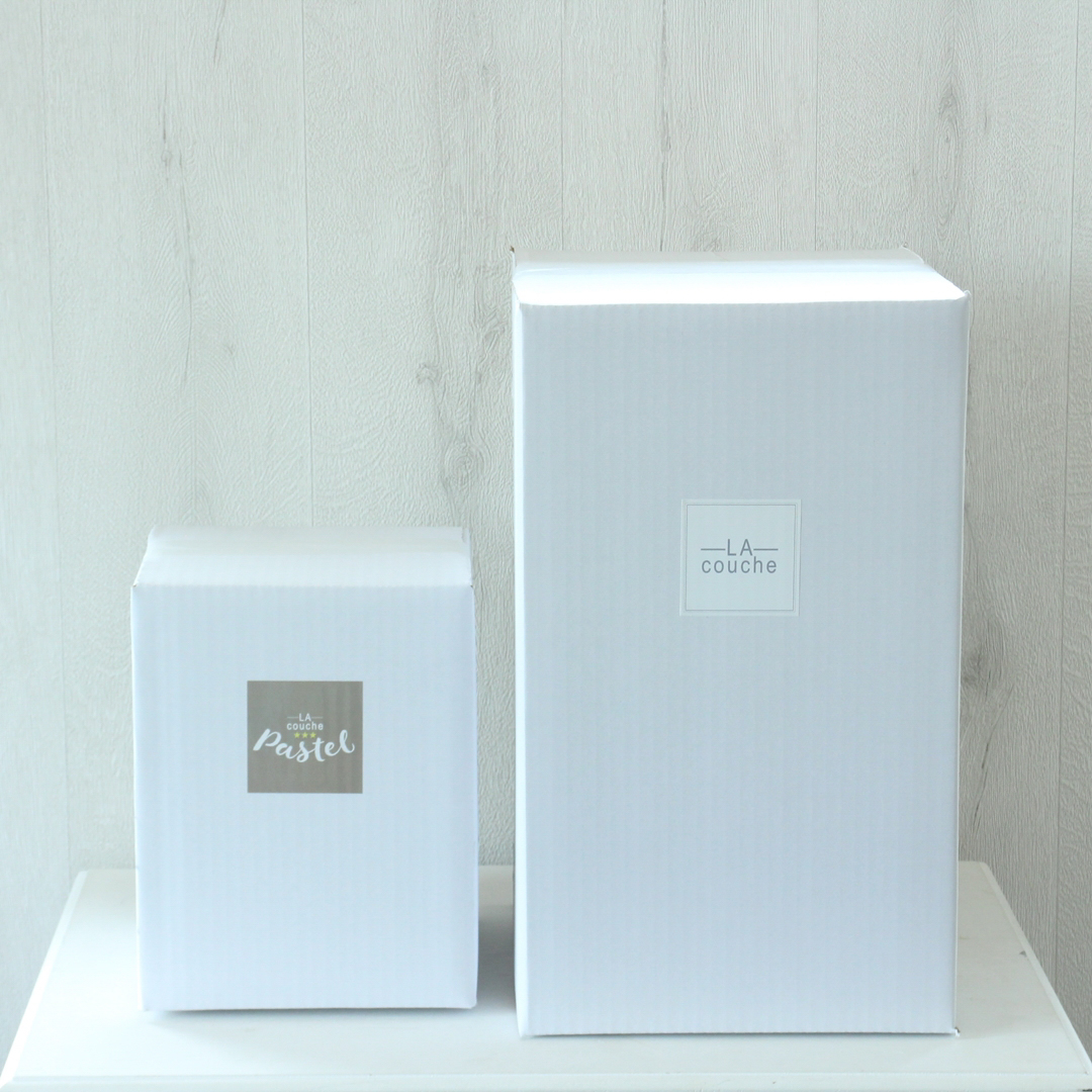 2025年号入りmini jet付クリスマスおむつケーキ２段