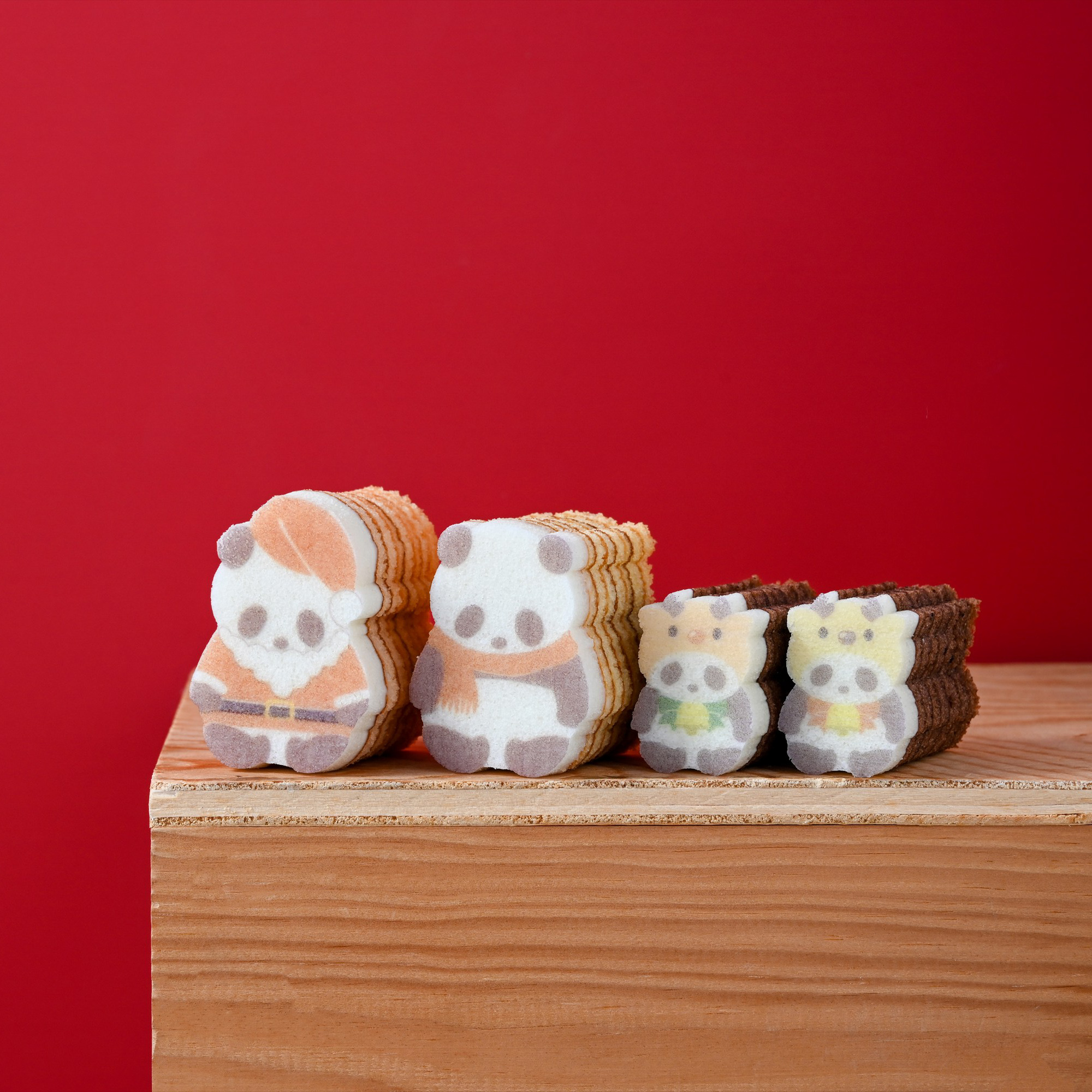 クリスマスパンダ３個セット（サンタ・マフラー・となかい）