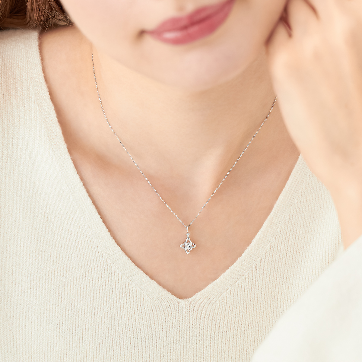 【Winter Limited】 シルバー スター ネックレス