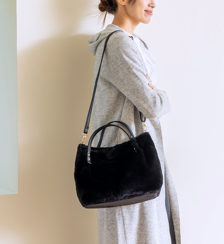 【2wayで使える ふわもこファー】 ショルダーバッグ レディース トート バッグ 誕生日 クリスマス プレゼント 304