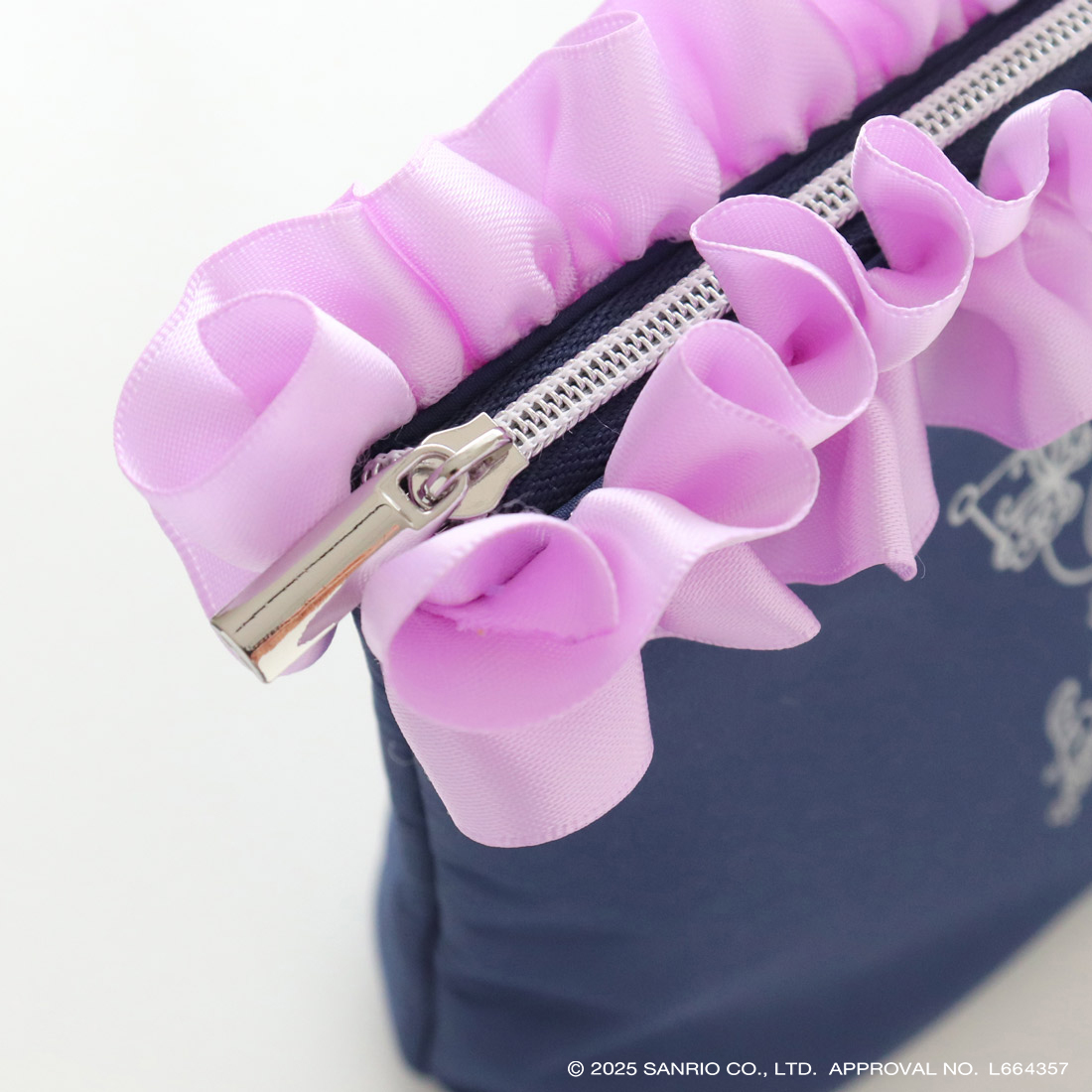 【ANNA SUI × MY MELODY KUROMI】クロミ＆マイメロディポーチ