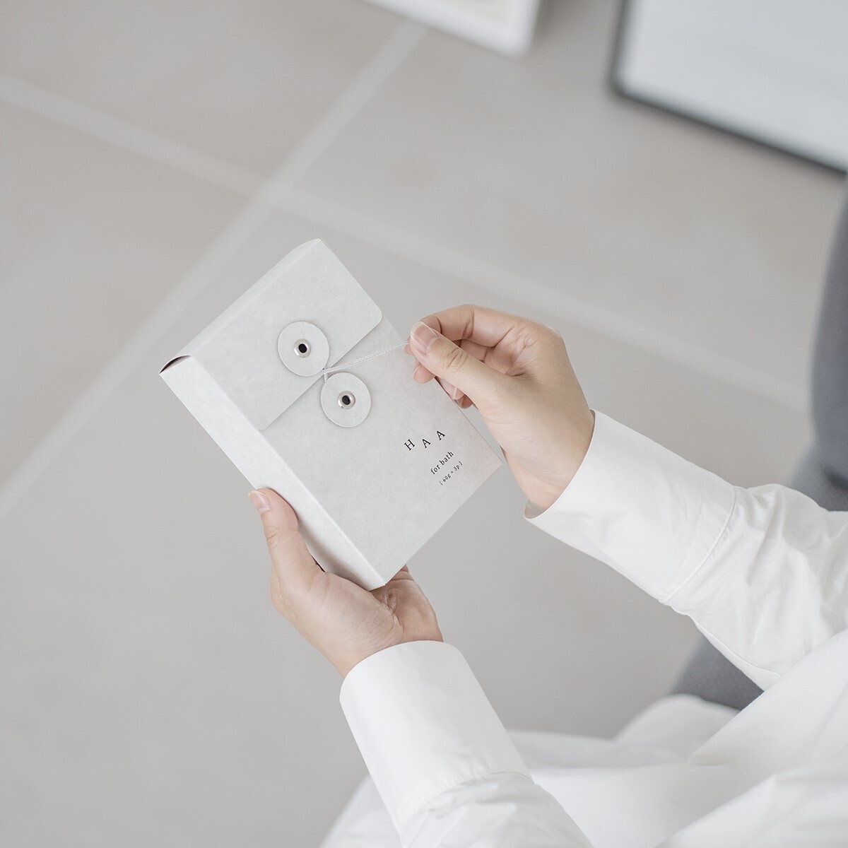 【名入れ&デザイン】アヴェダパドルブラシミニ&HAA入浴剤セット