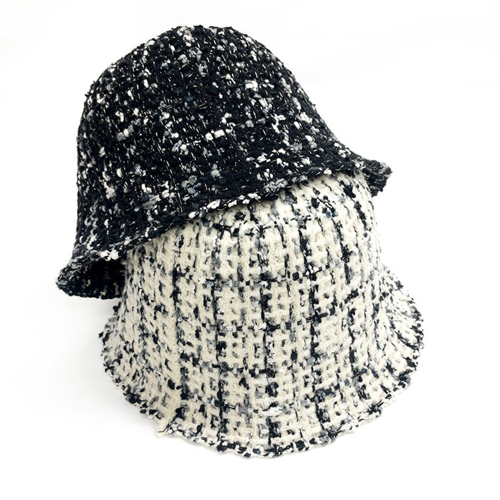 上品に映える ラメツイードサーモハット