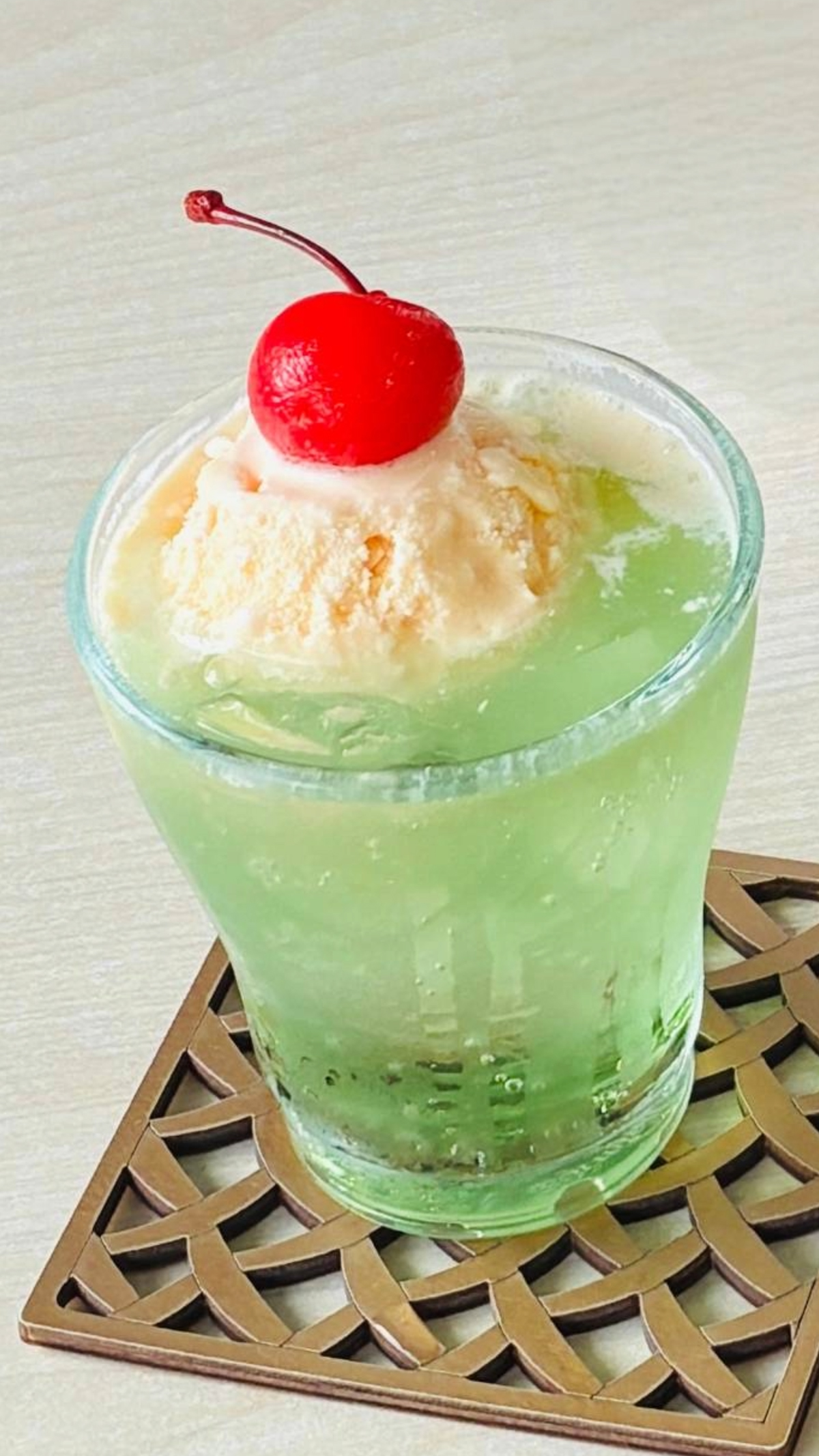 アイスクリームメーカー