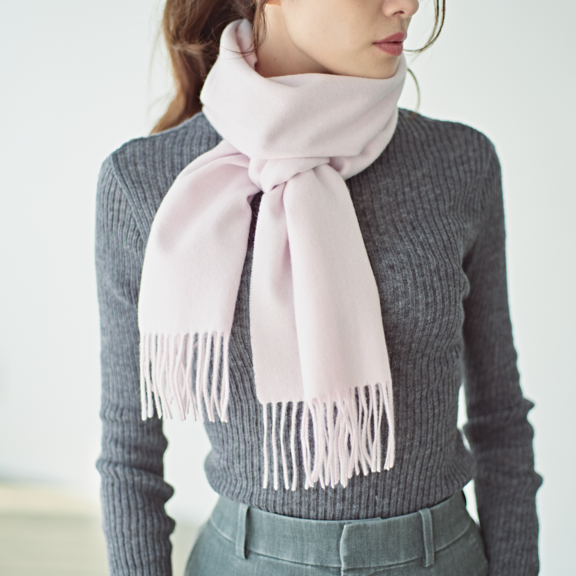 【クリスマスボックス付】カシミアマフラーとゴディバチョコのセット