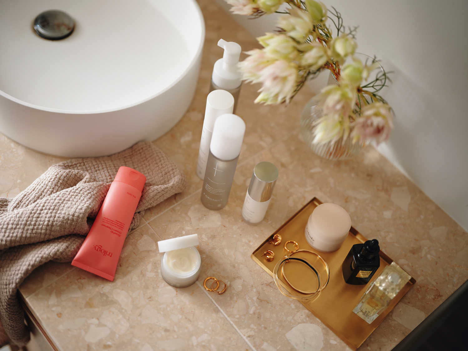 CosmeKitchen & Biople（コスメキッチン＆ビープル）カードカタログ　＜JOY（ジョイ）＞