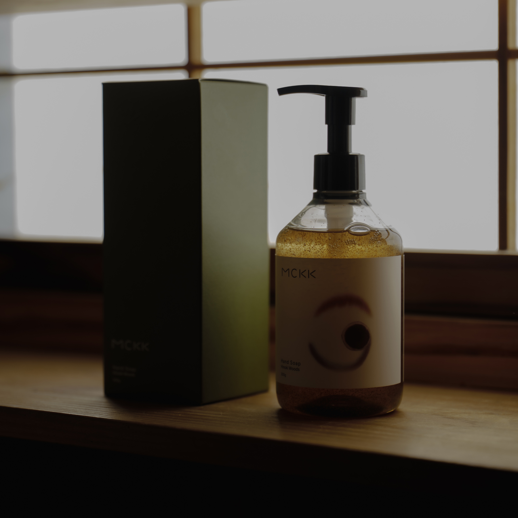 米ぬかエキス配合のスクラブ入りハンドウォッシュ｜檜の香り