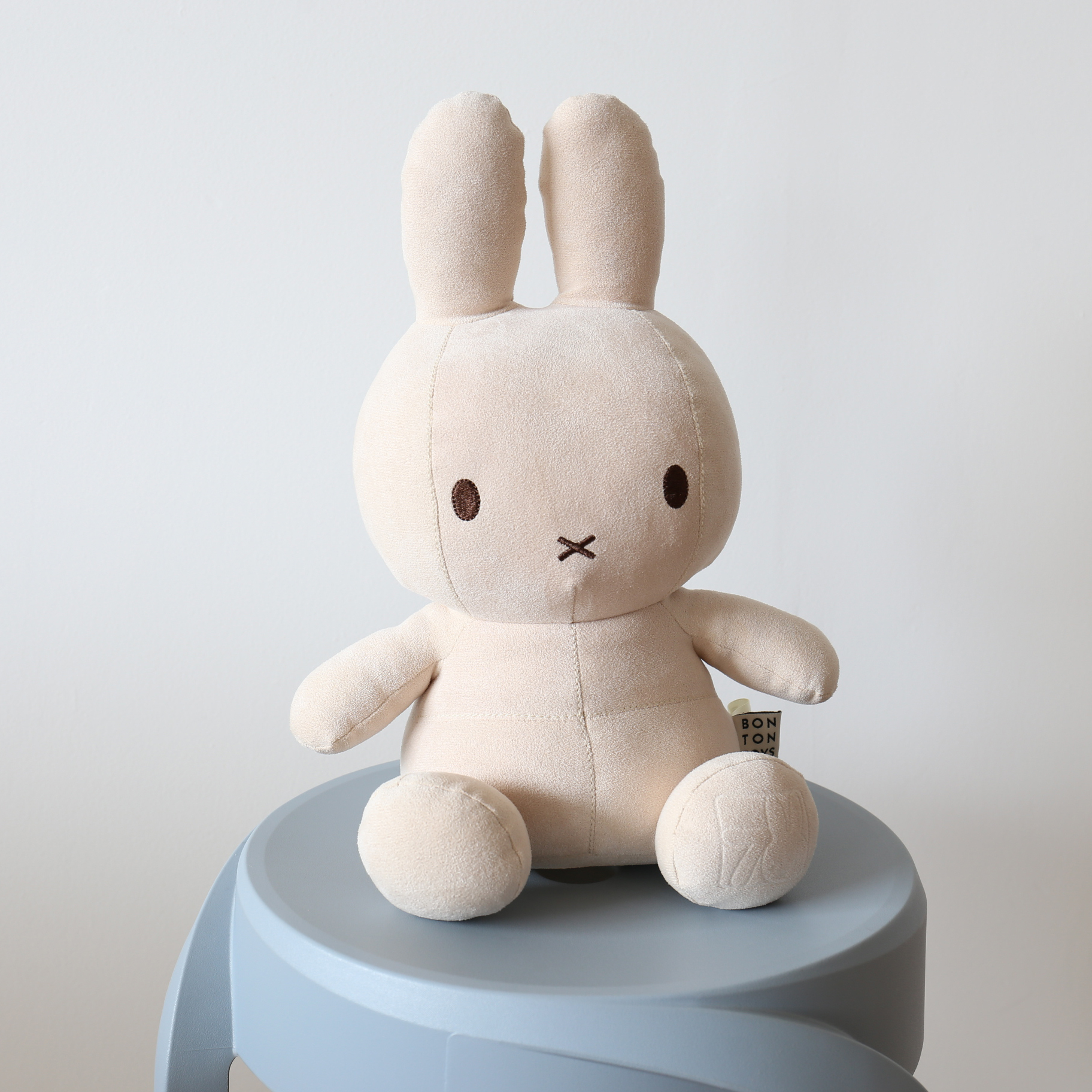 2025HOLIDAY COLLECTION Faux Suede Beige【祝70周年限定アイテム】